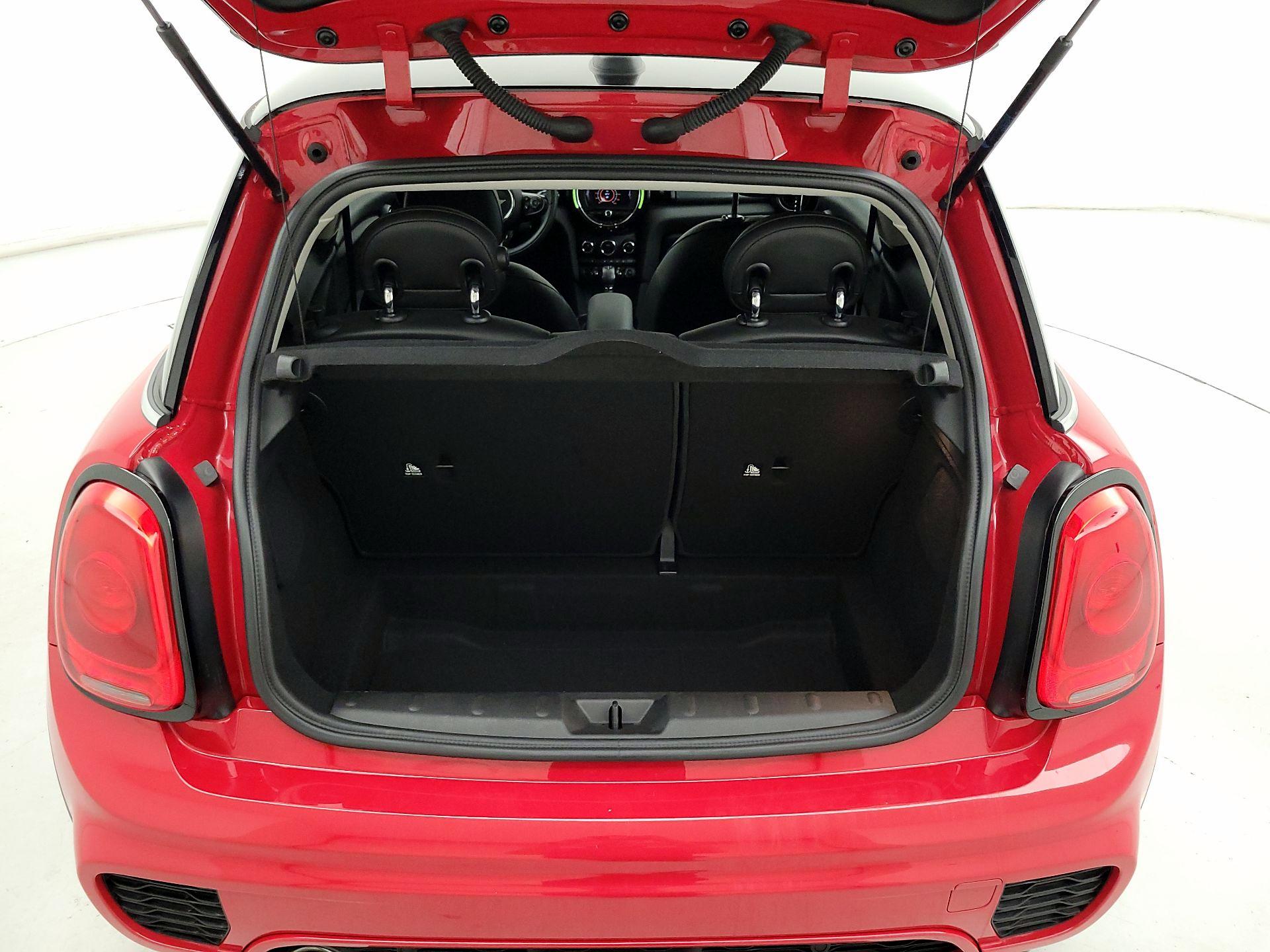 Thumbnail: 2017 MINI Cooper Hardtop - 20