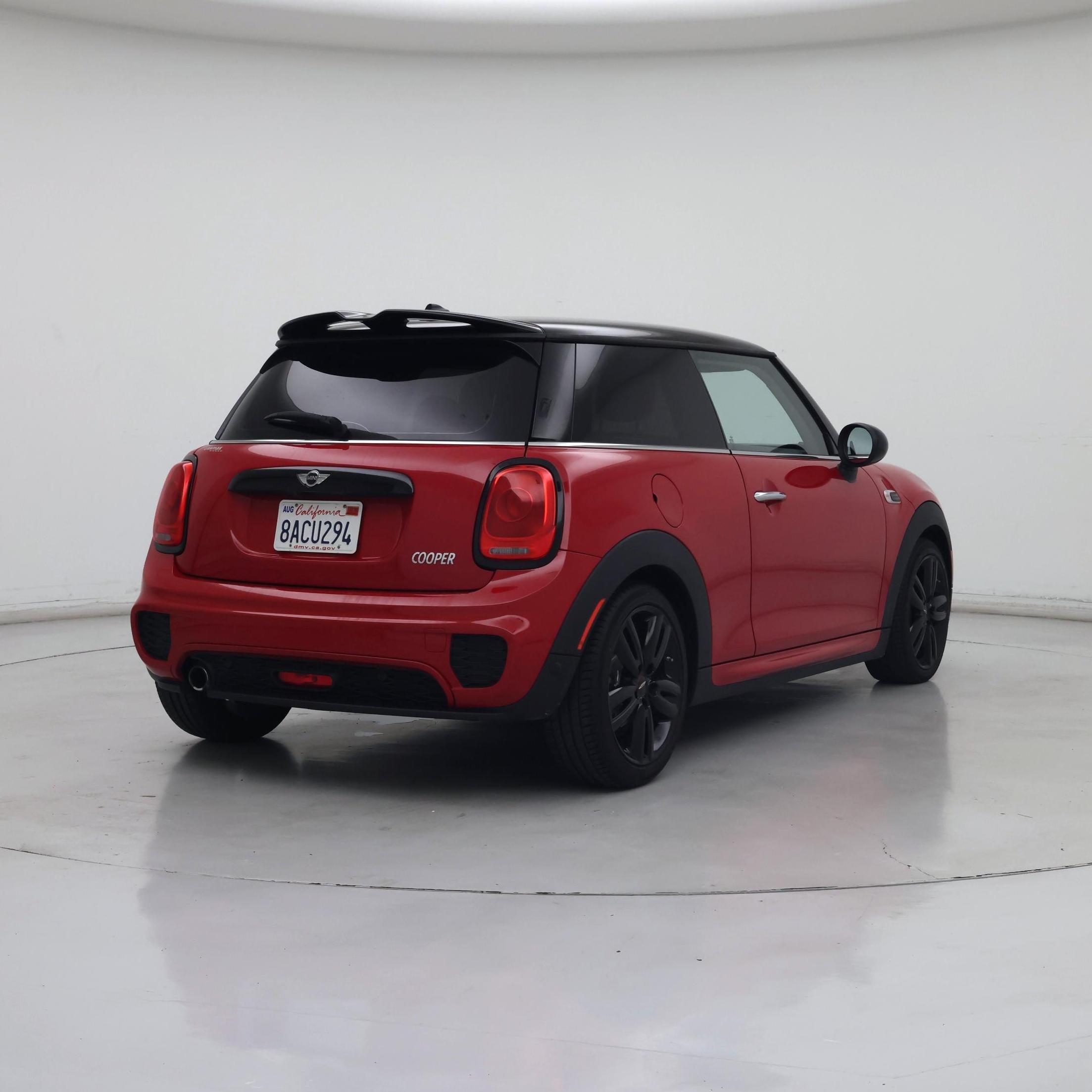 Thumbnail: 2017 MINI Cooper Hardtop - 8