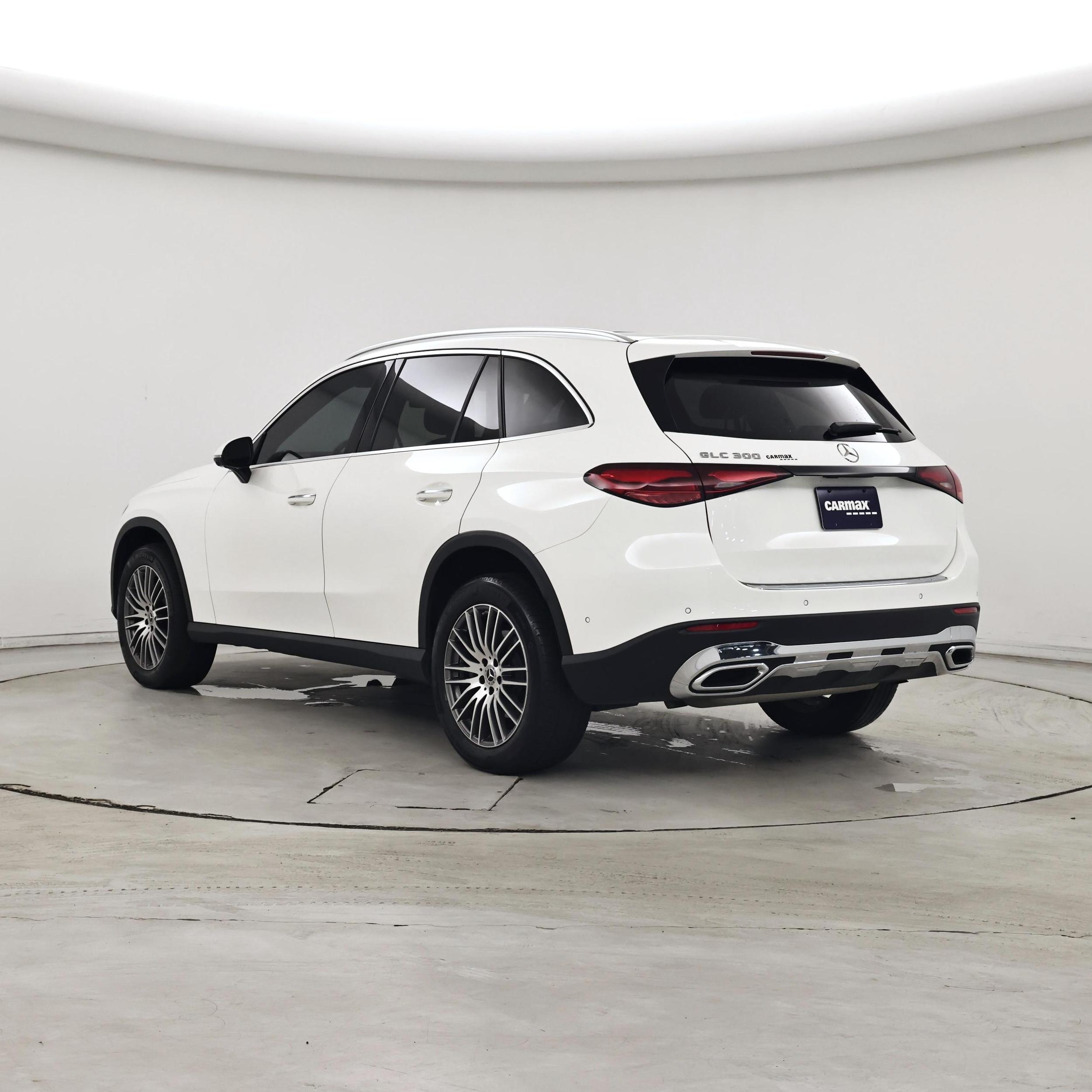Thumbnail: 2024 Mercedes-Benz GLC - 2