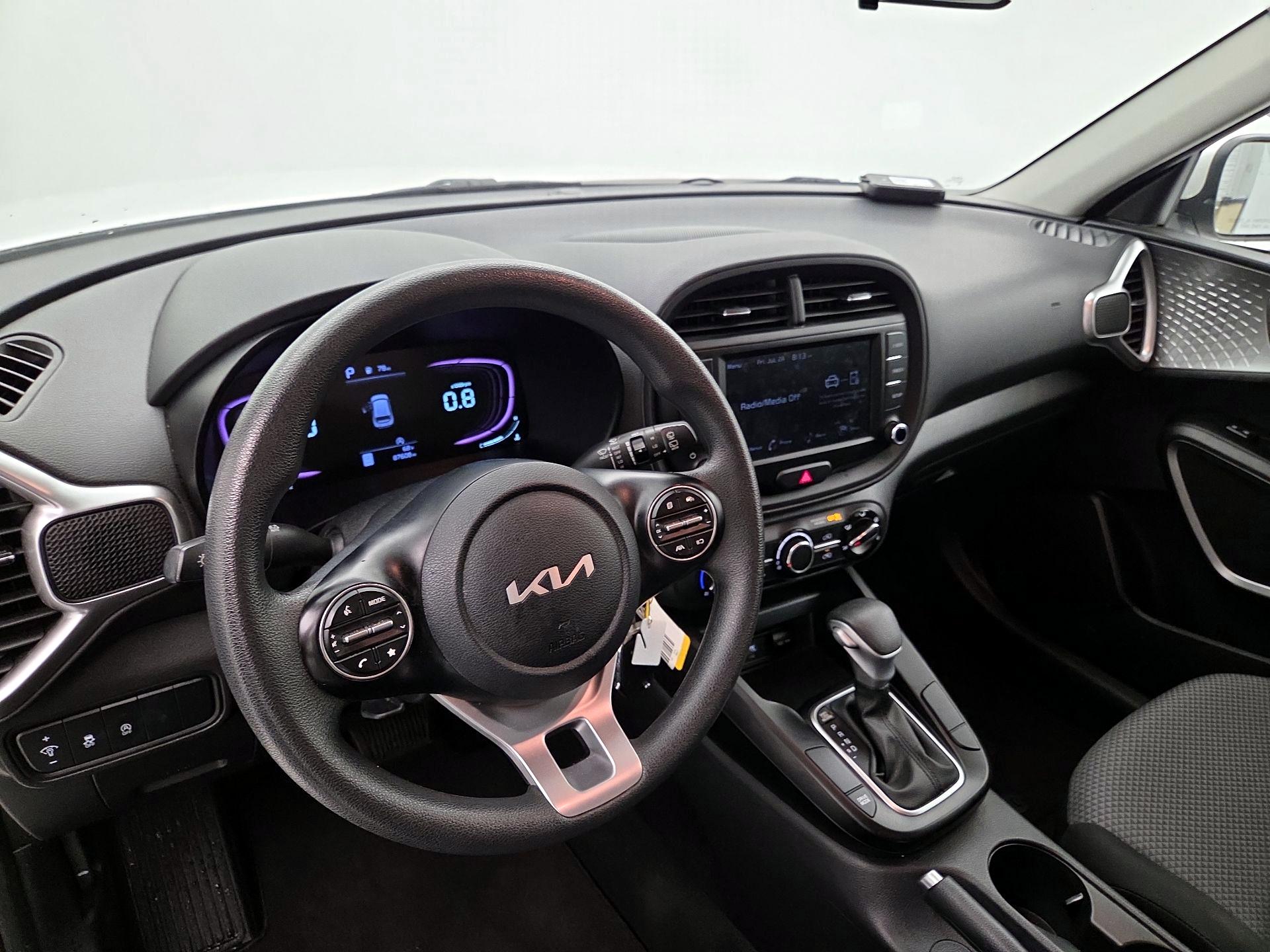 Thumbnail: 2023 Kia Soul - 9