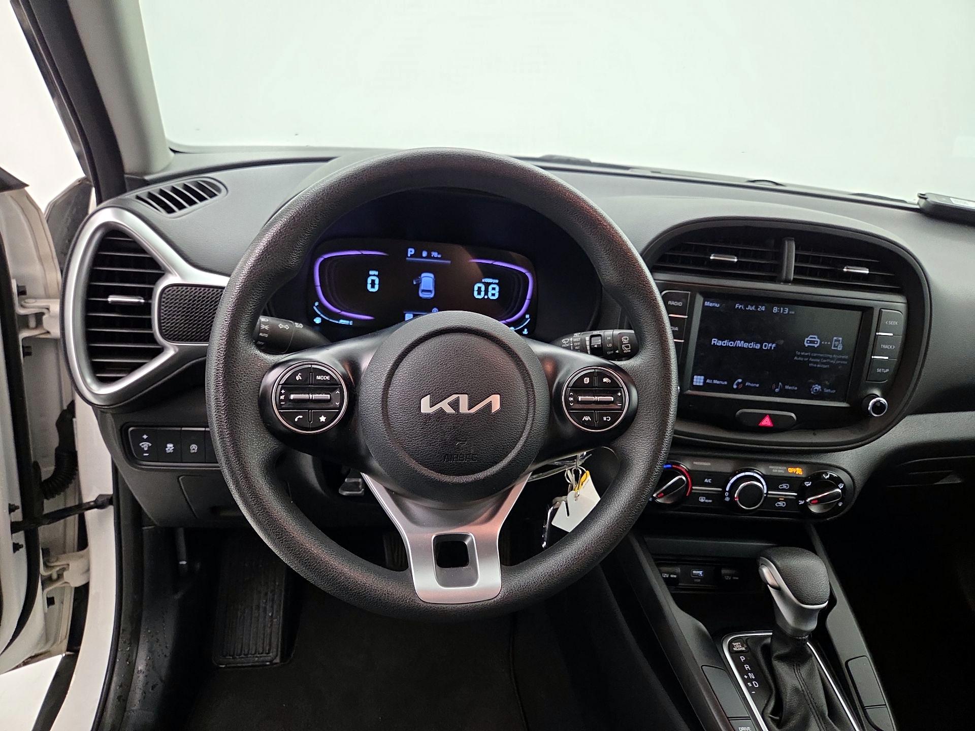 Thumbnail: 2023 Kia Soul - 10