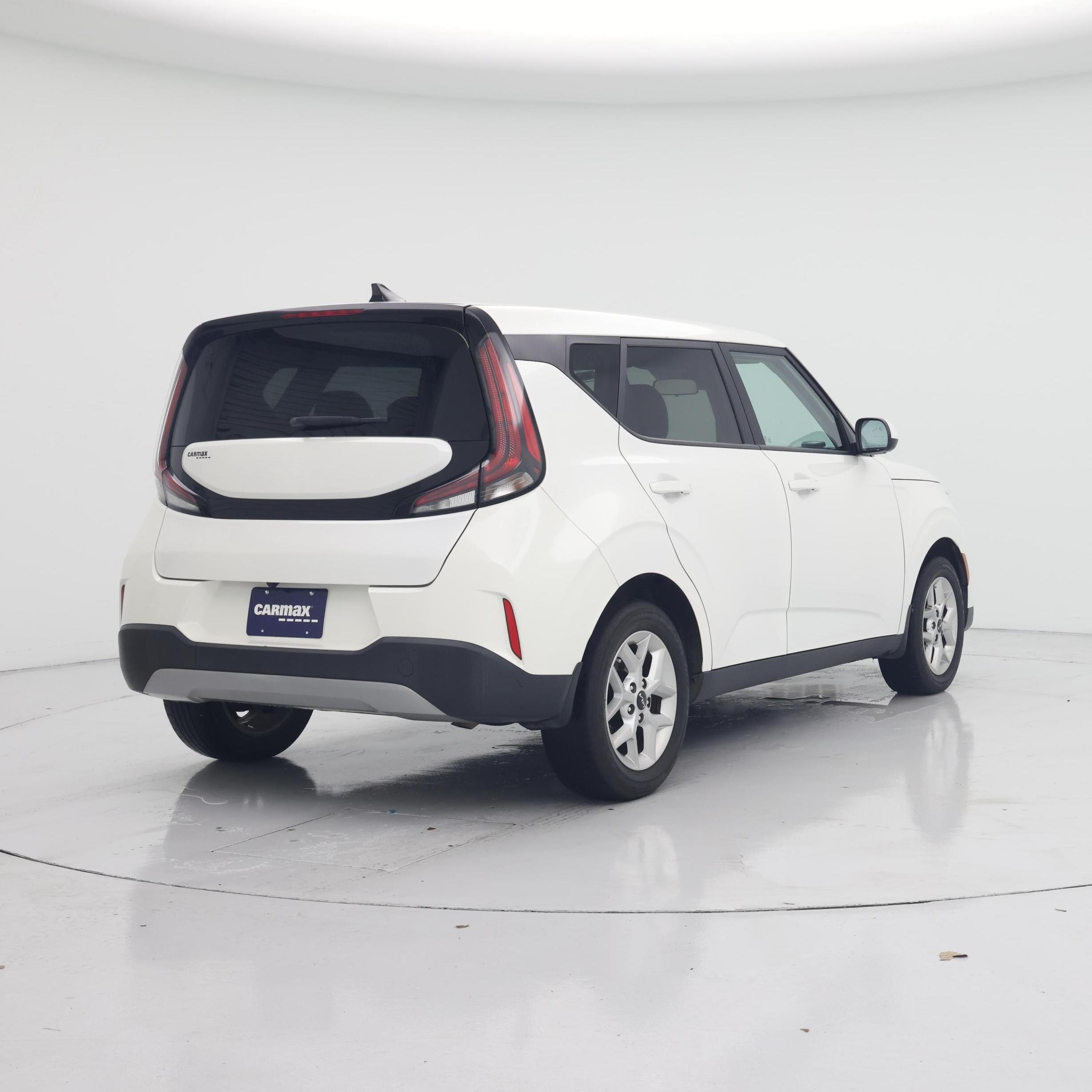 Thumbnail: 2023 Kia Soul - 8