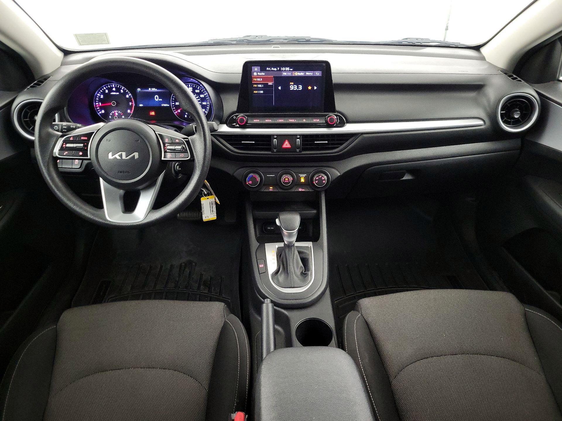 Thumbnail: 2023 Kia Forte - 9