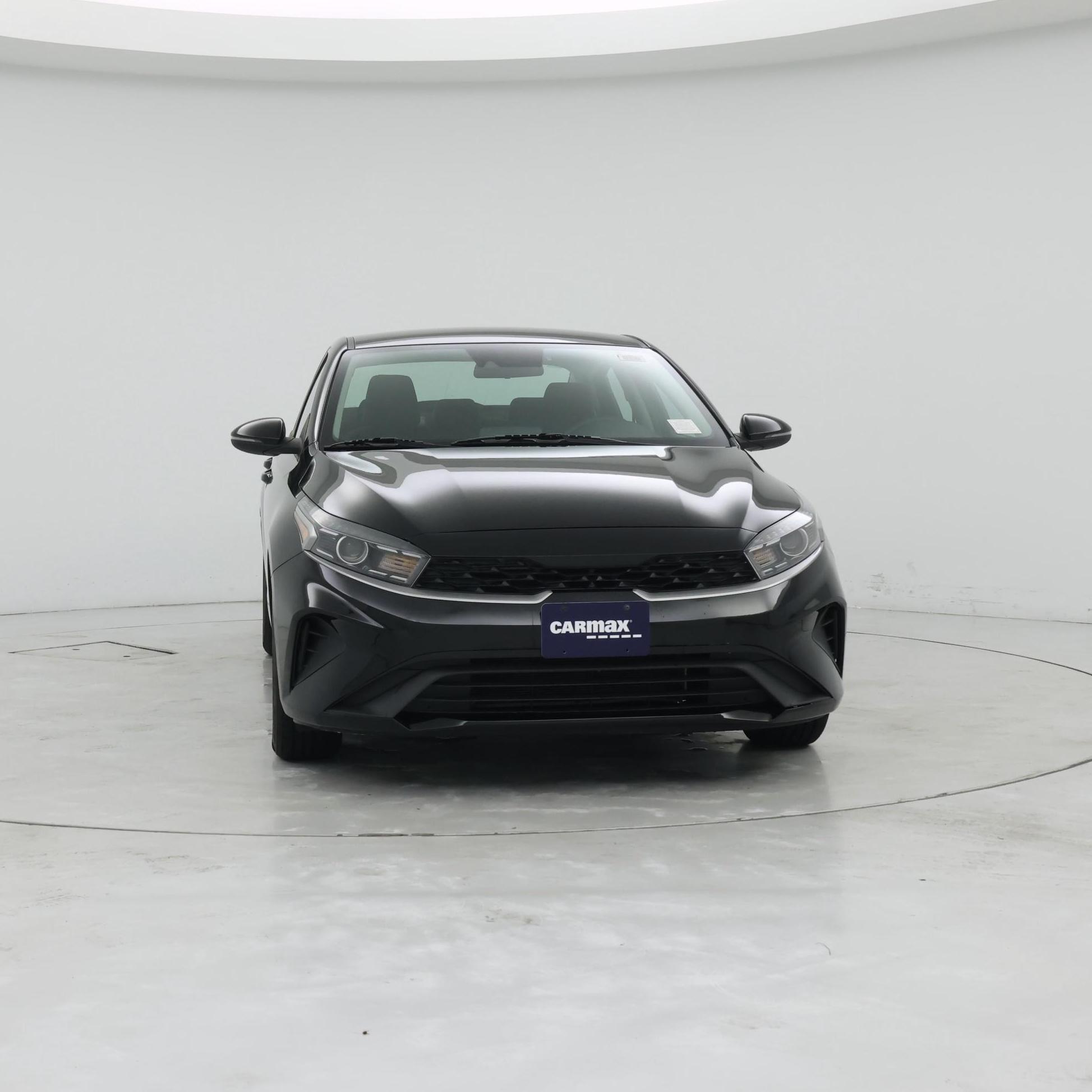 Thumbnail: 2023 Kia Forte - 5