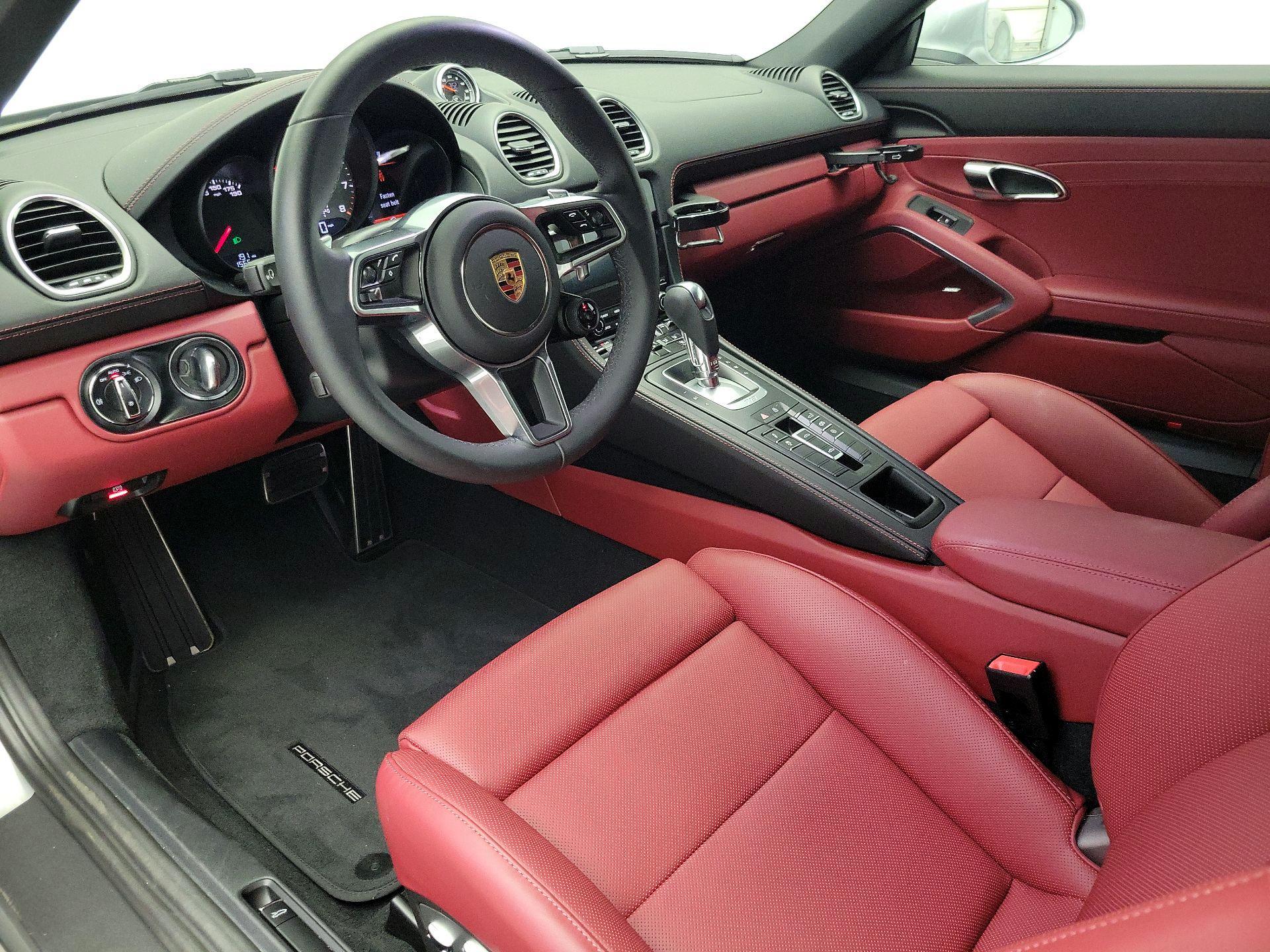 Thumbnail: 2025 Porsche 718 Boxster - 9