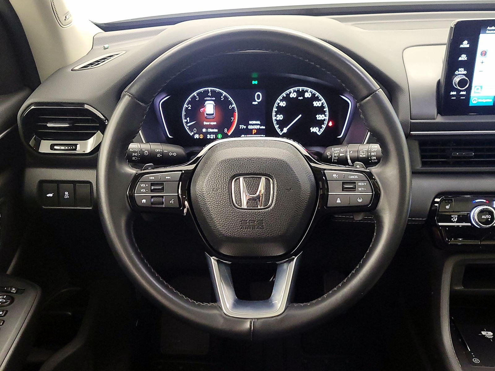 2025 Honda Pilot Touring - Photo 11