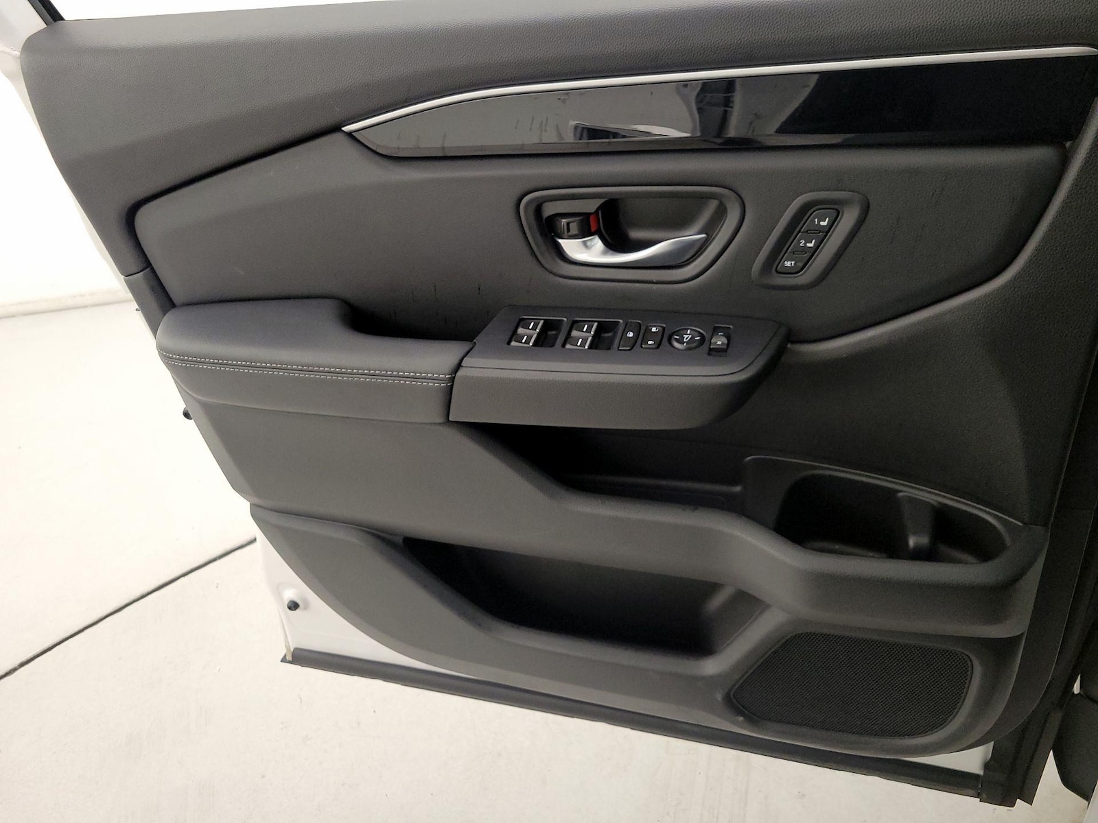 2025 Honda Pilot Touring - Photo 13