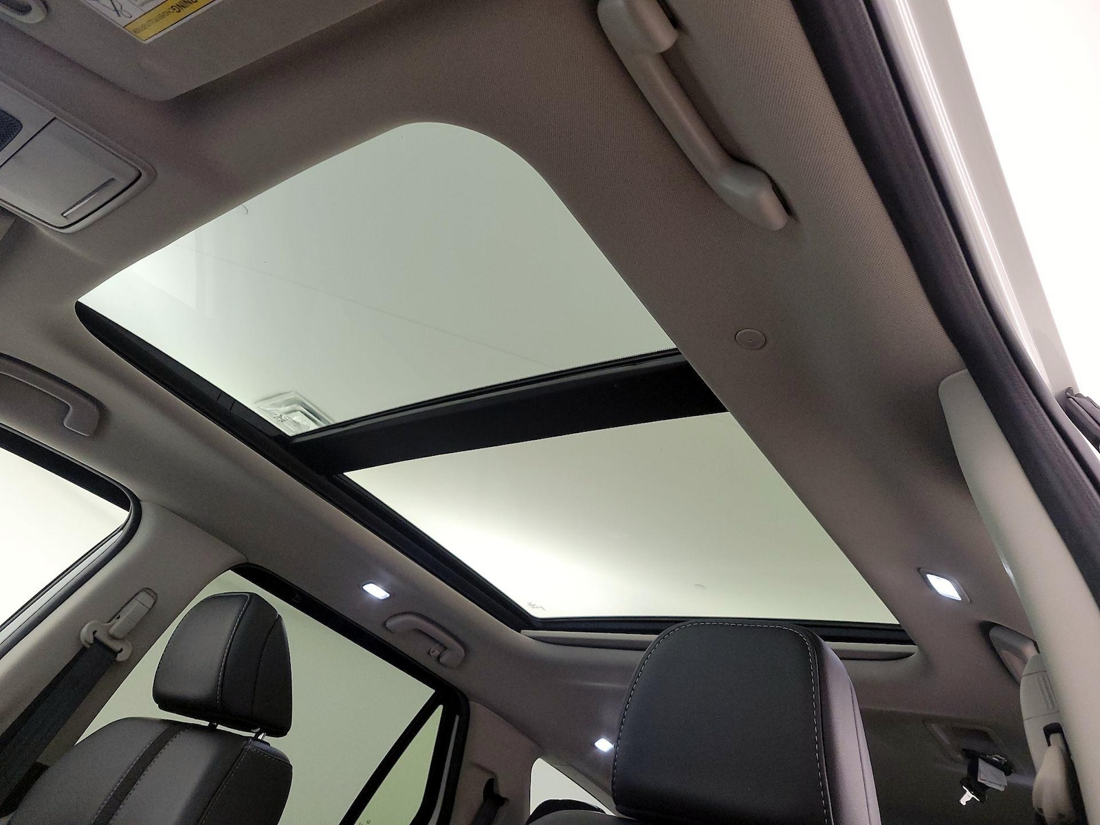 2025 Honda Pilot Touring - Photo 21