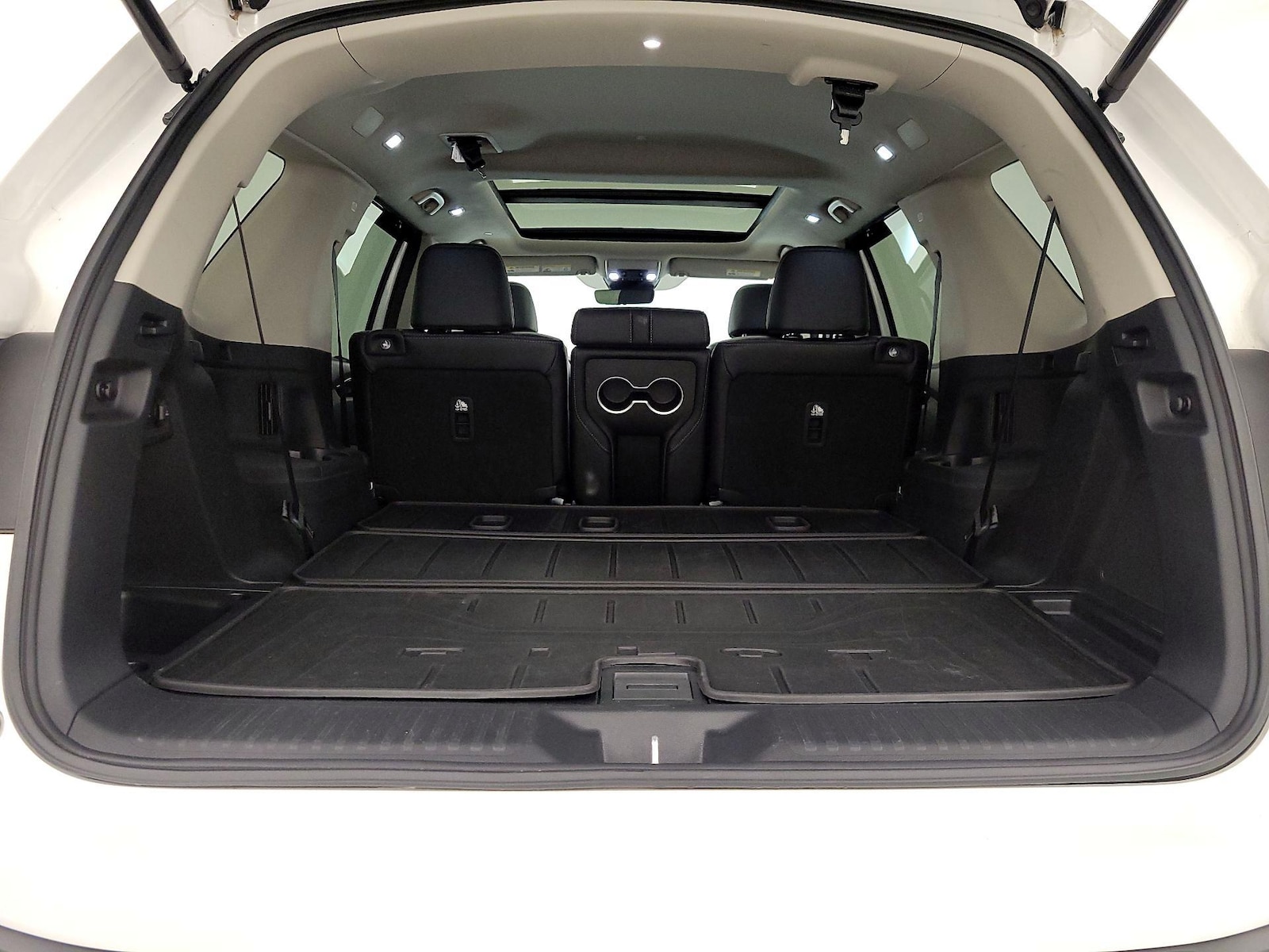 2025 Honda Pilot Touring - Photo 25