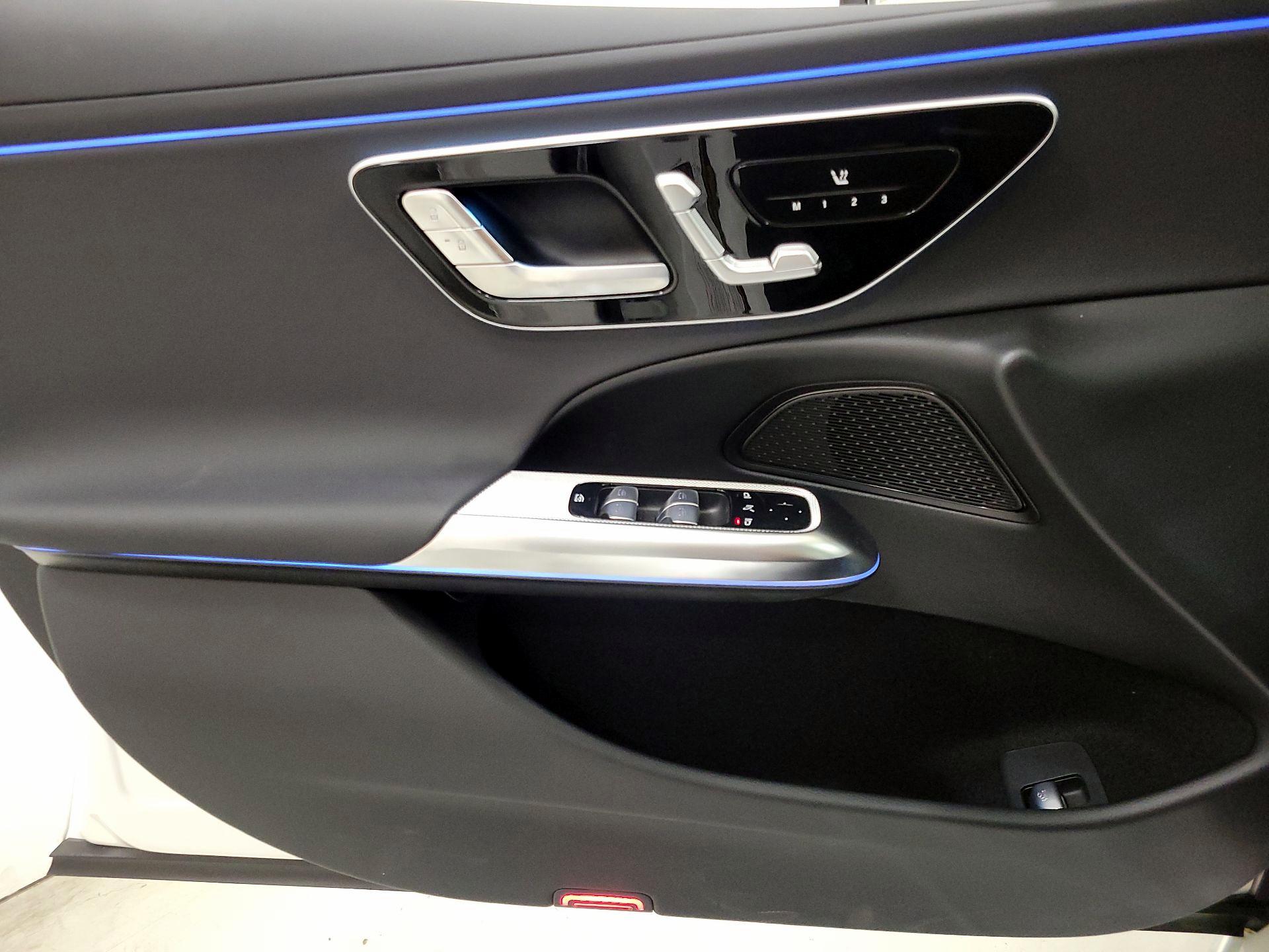 Thumbnail: 2026 Mercedes-Benz E-Class - 12