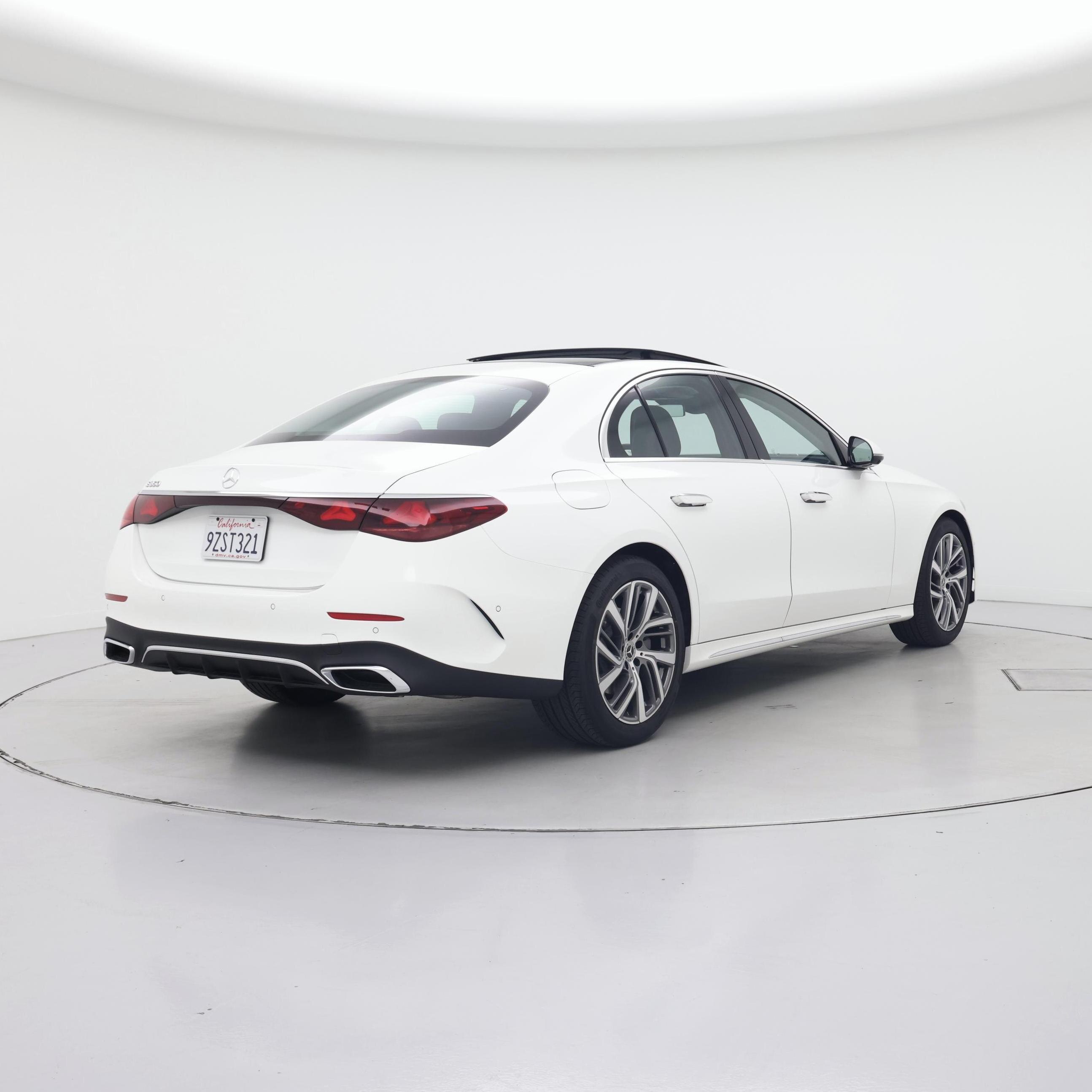 Thumbnail: 2026 Mercedes-Benz E-Class - 8