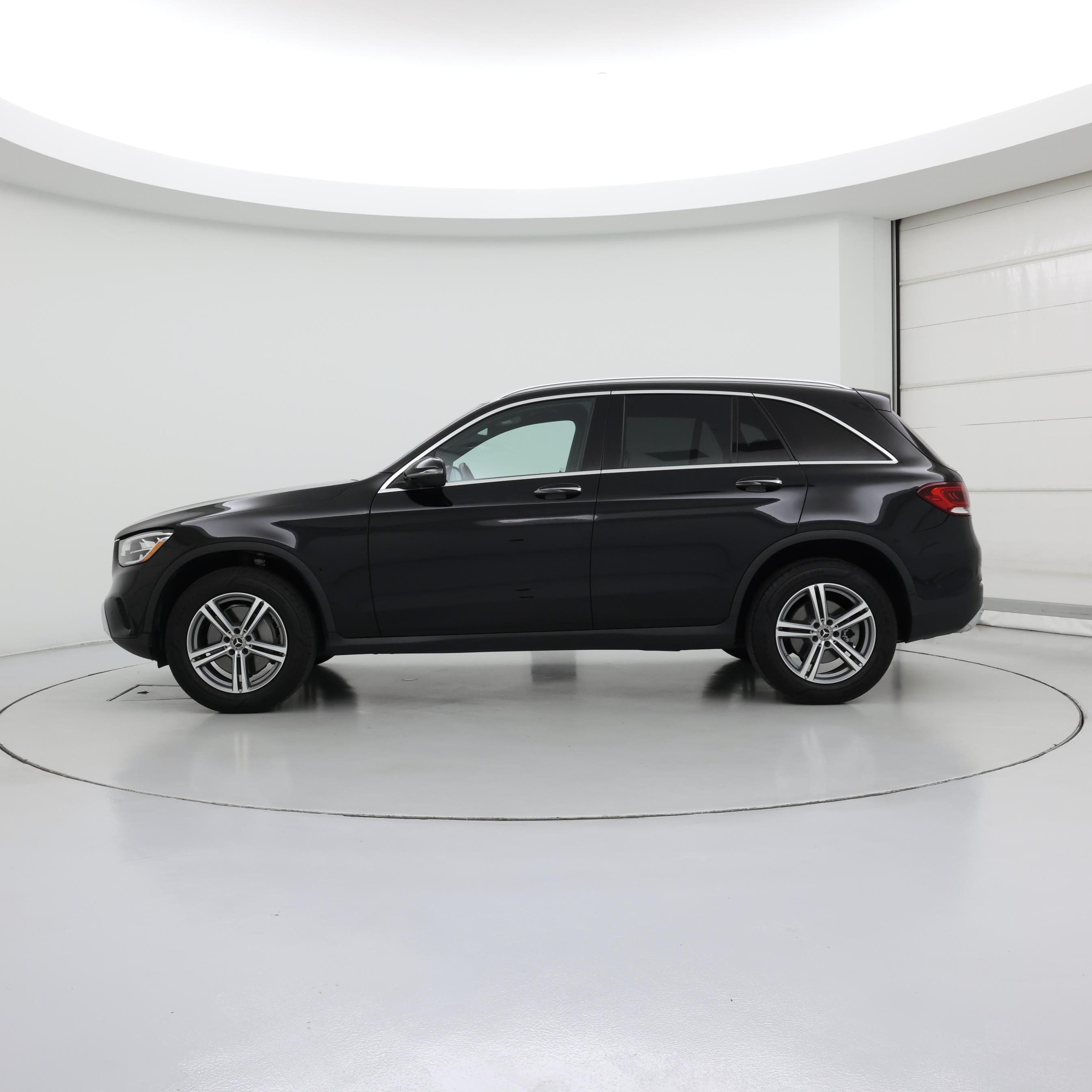 Thumbnail: 2021 Mercedes-Benz GLC - 3