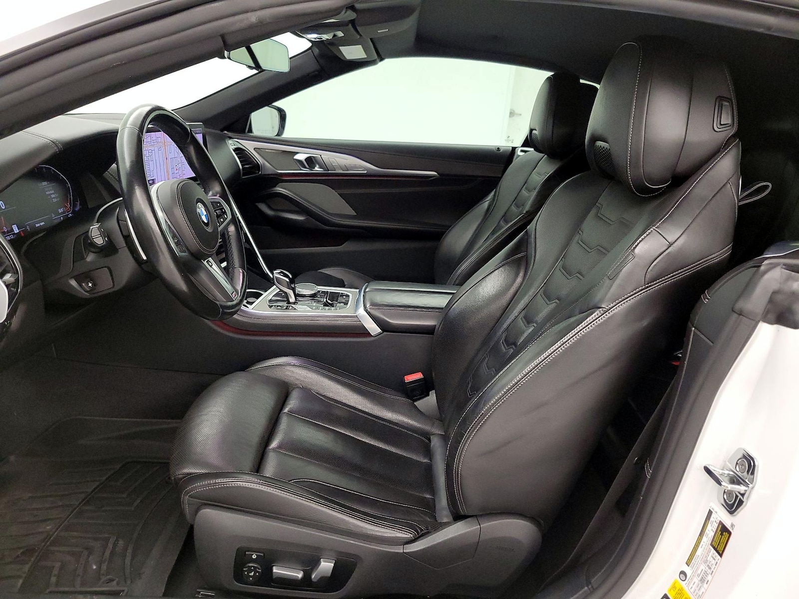 2023 BMW 8 Series 840i - Photo 12