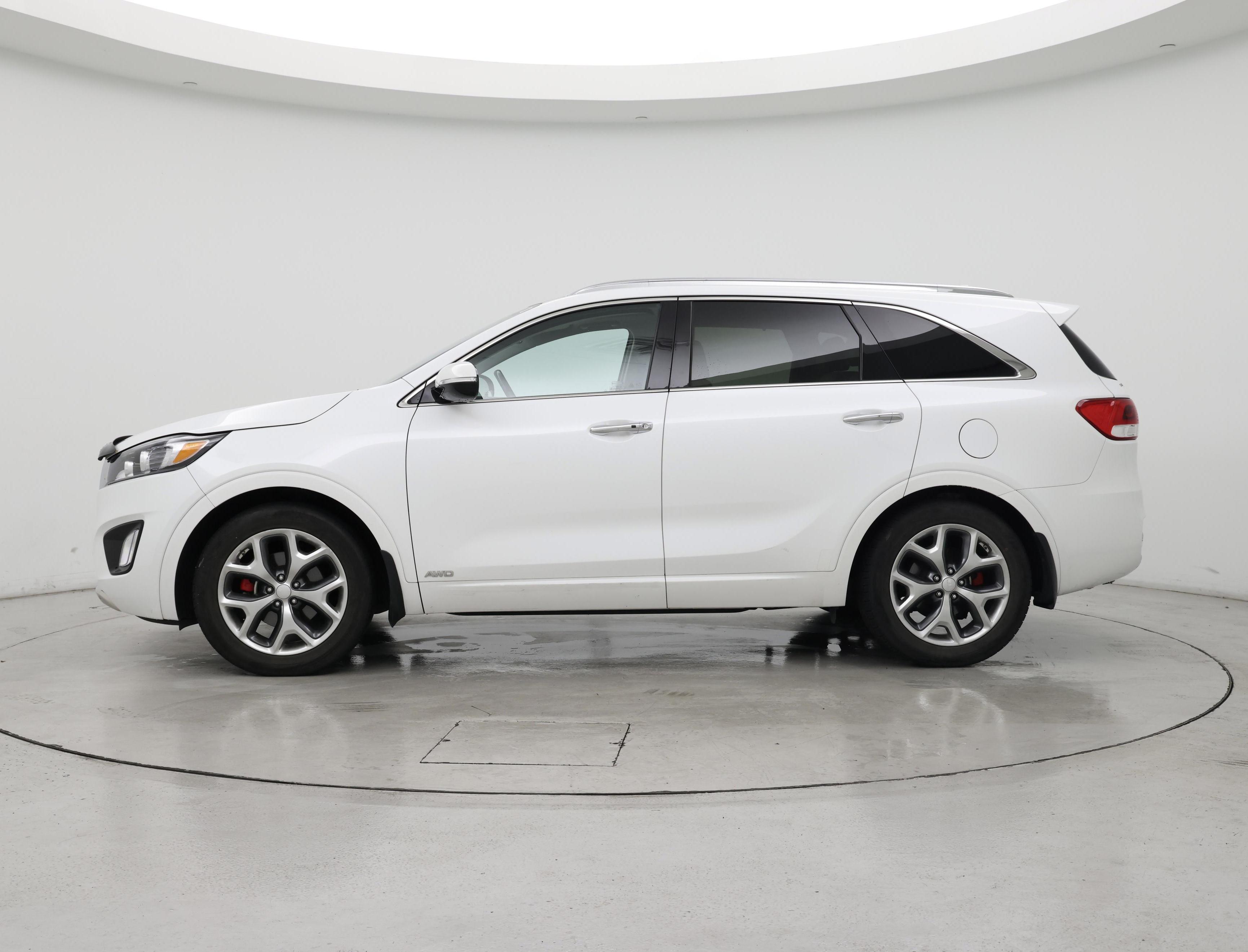 Thumbnail: 2017 Kia Sorento - 3