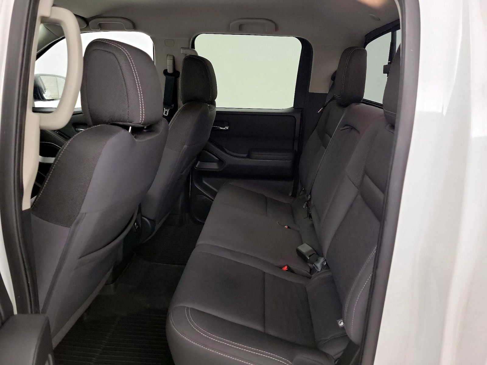 2022 Nissan Frontier SV - Photo 20
