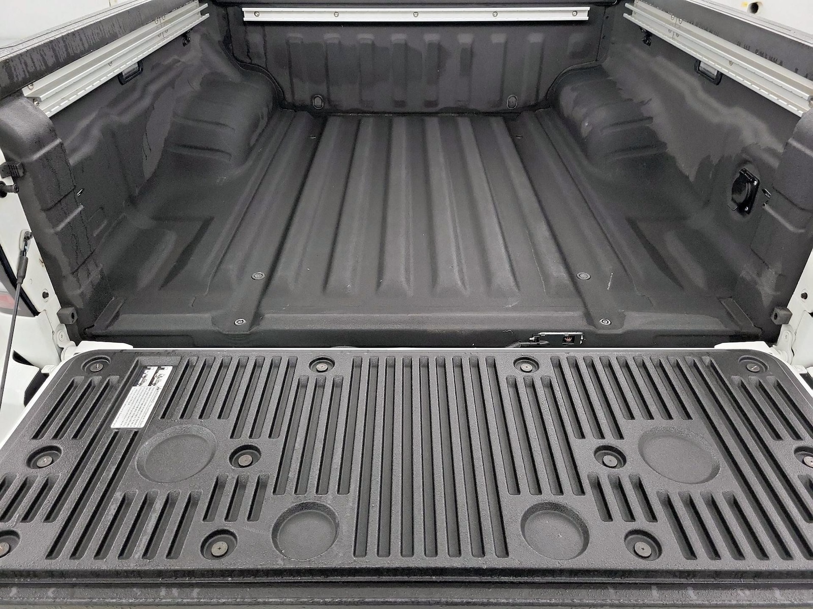 2022 Nissan Frontier SV - Photo 21
