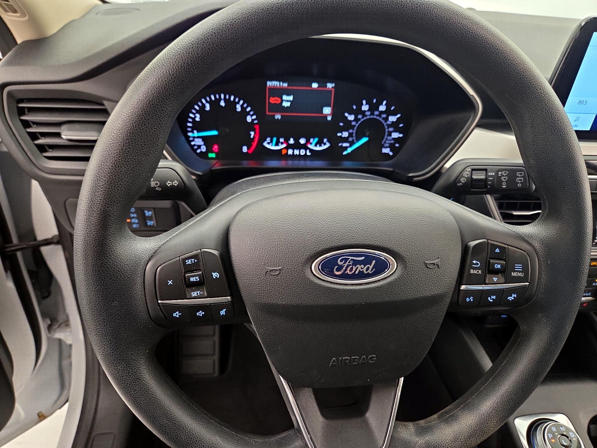 Thumbnail: 2020 Ford Escape - 10