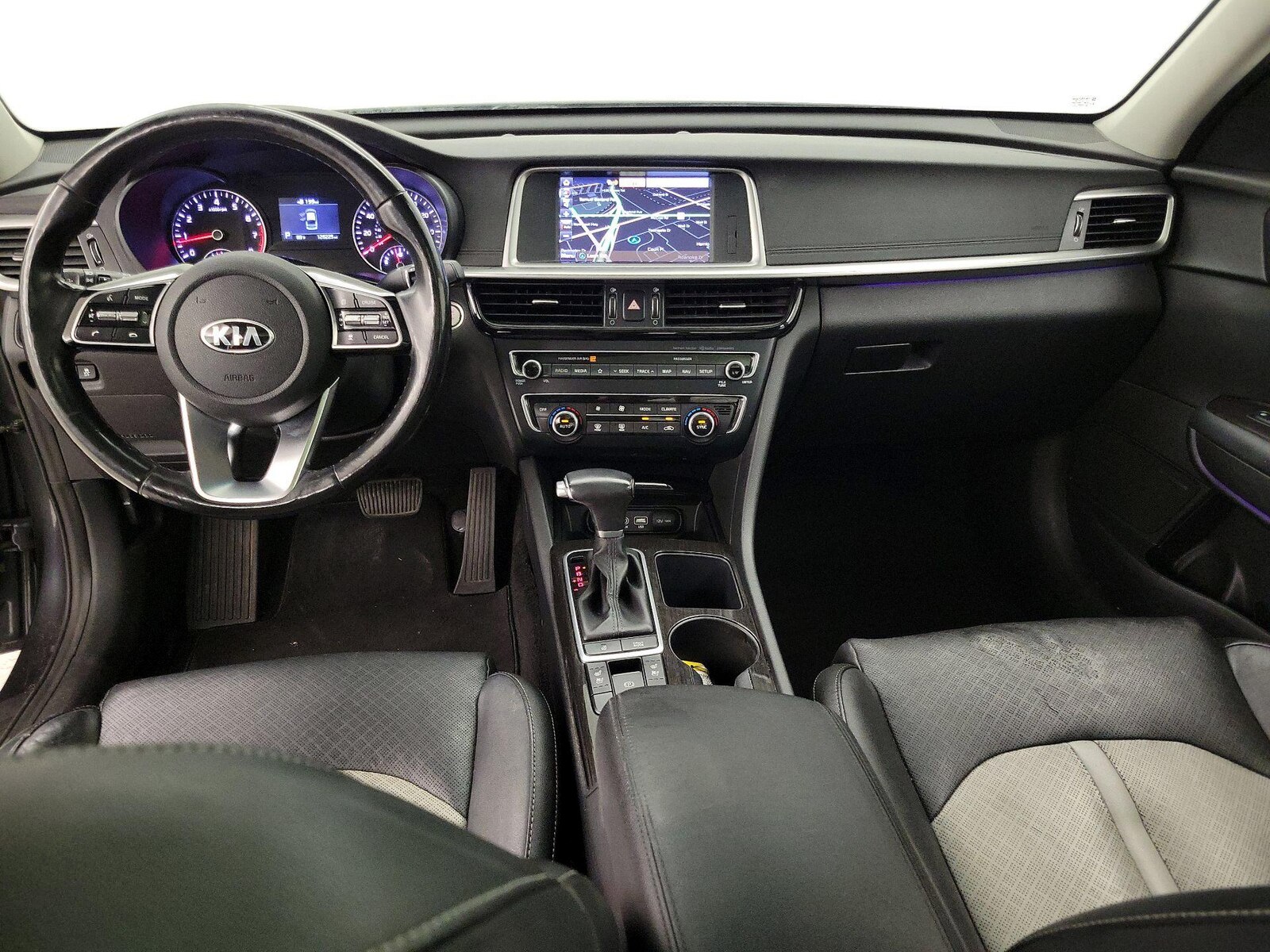 Apple CarPlay® & Android Auto™