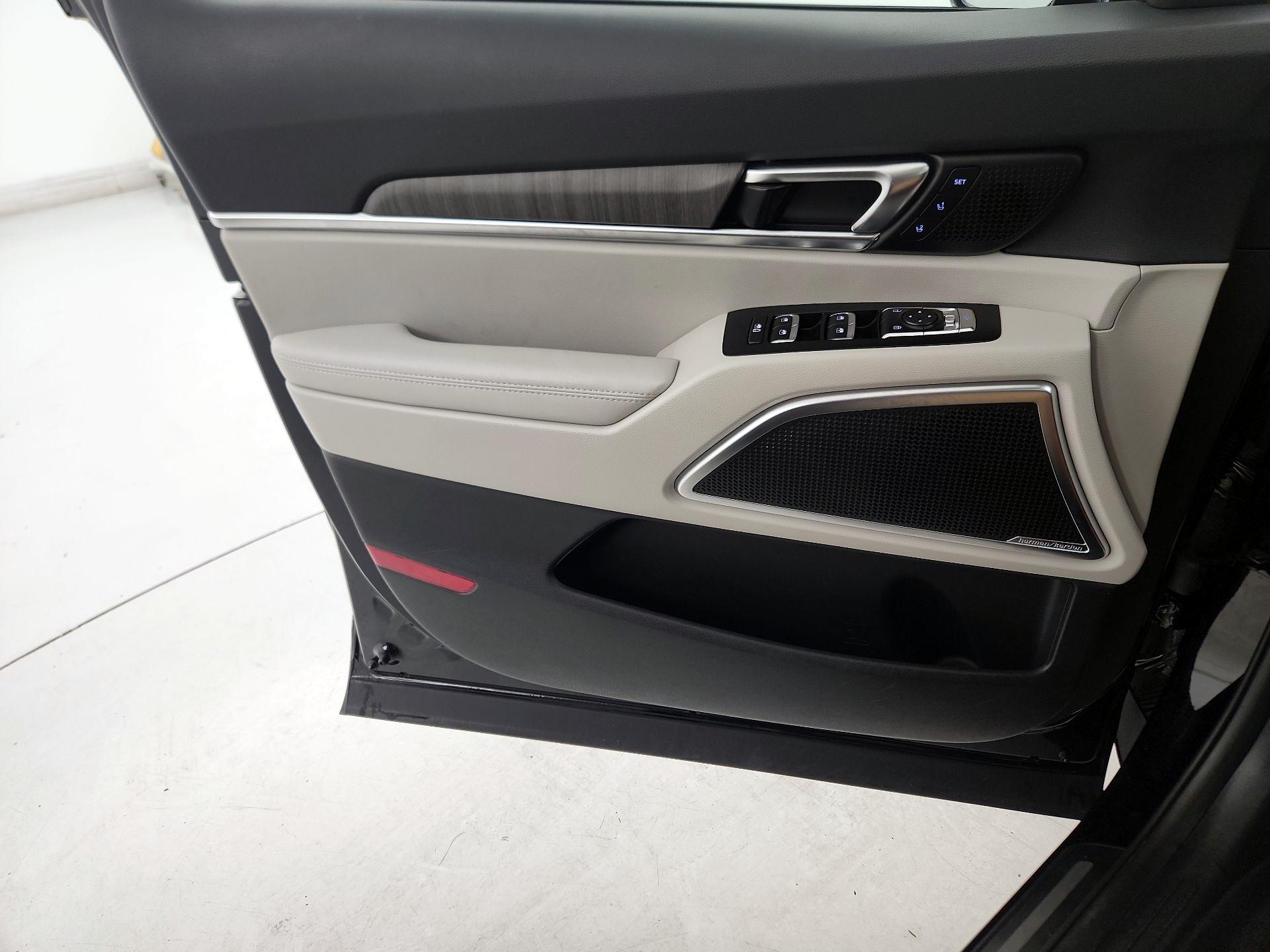Thumbnail: 2024 Kia Telluride - 12