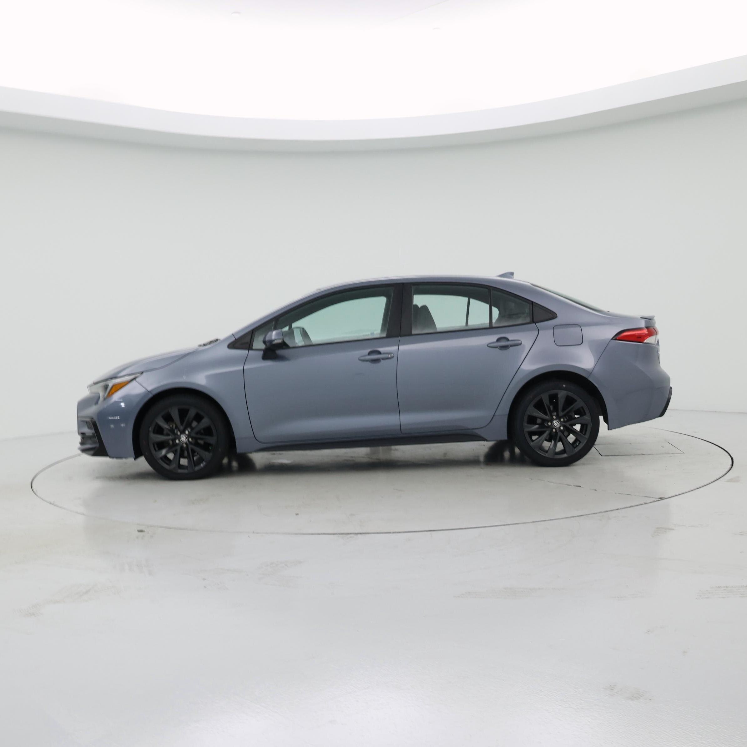 Thumbnail: 2023 Toyota Corolla - 3