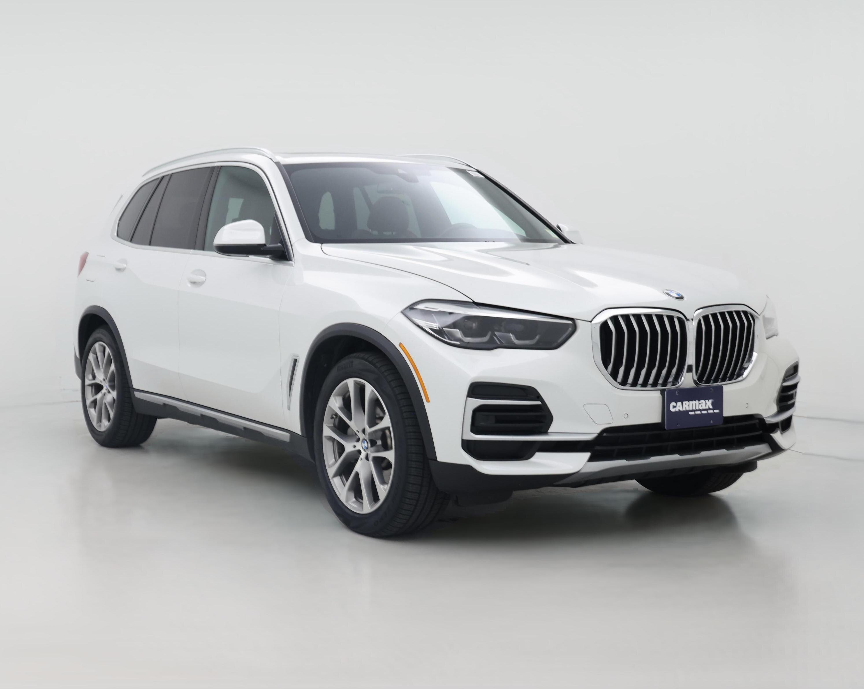 Thumbnail: 2023 BMW X5 - 1