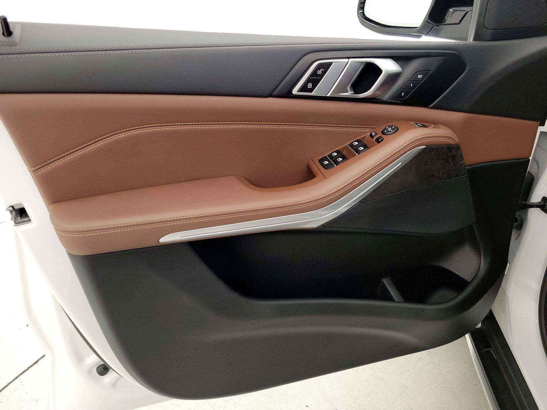 Thumbnail: 2023 BMW X5 - 12