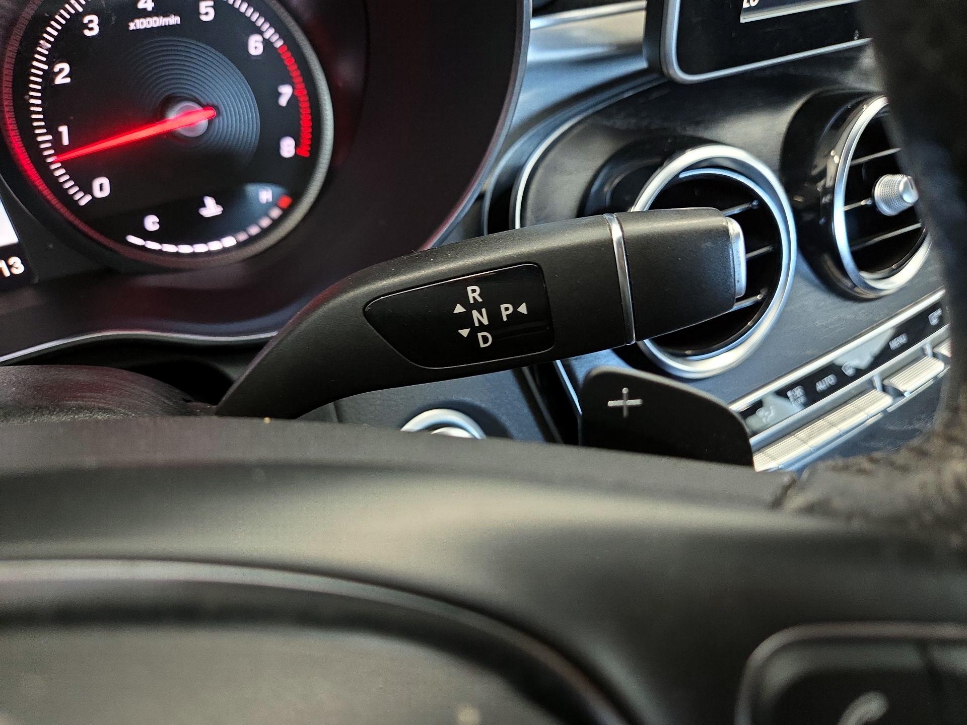 Thumbnail: 2018 Mercedes-Benz C-Class - 16