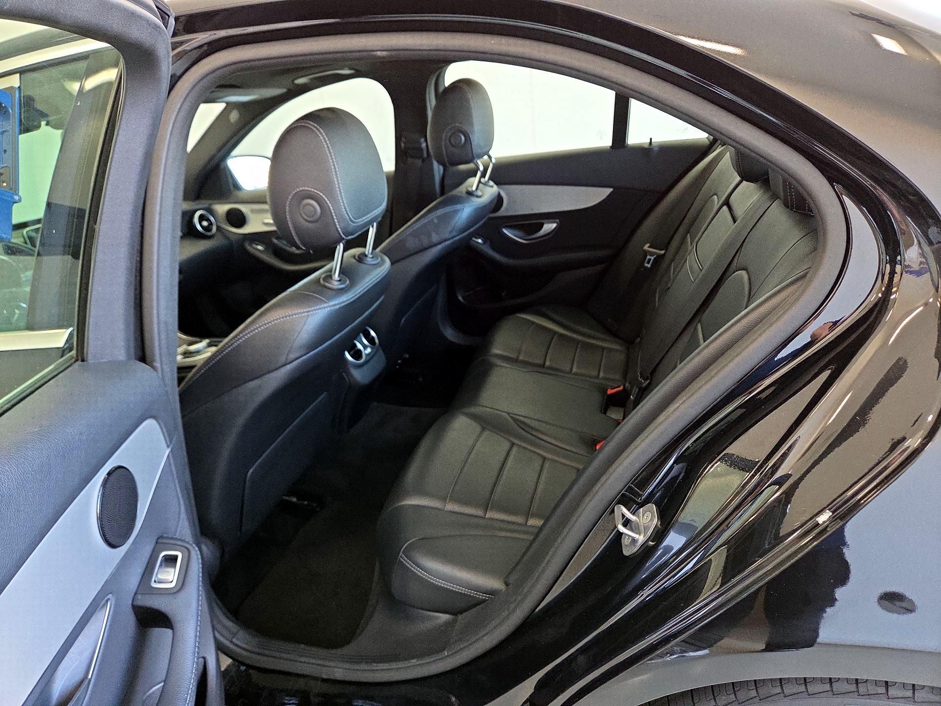 Thumbnail: 2018 Mercedes-Benz C-Class - 19