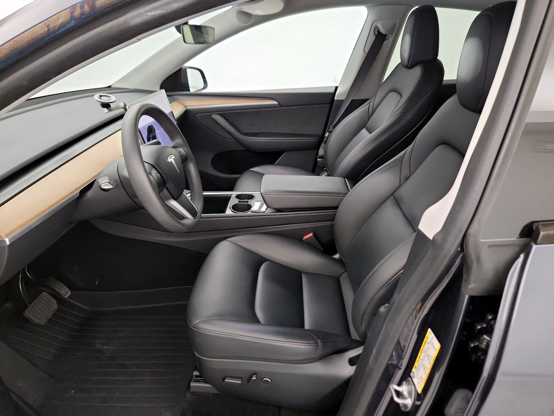 Thumbnail: 2024 Tesla Model Y - 11