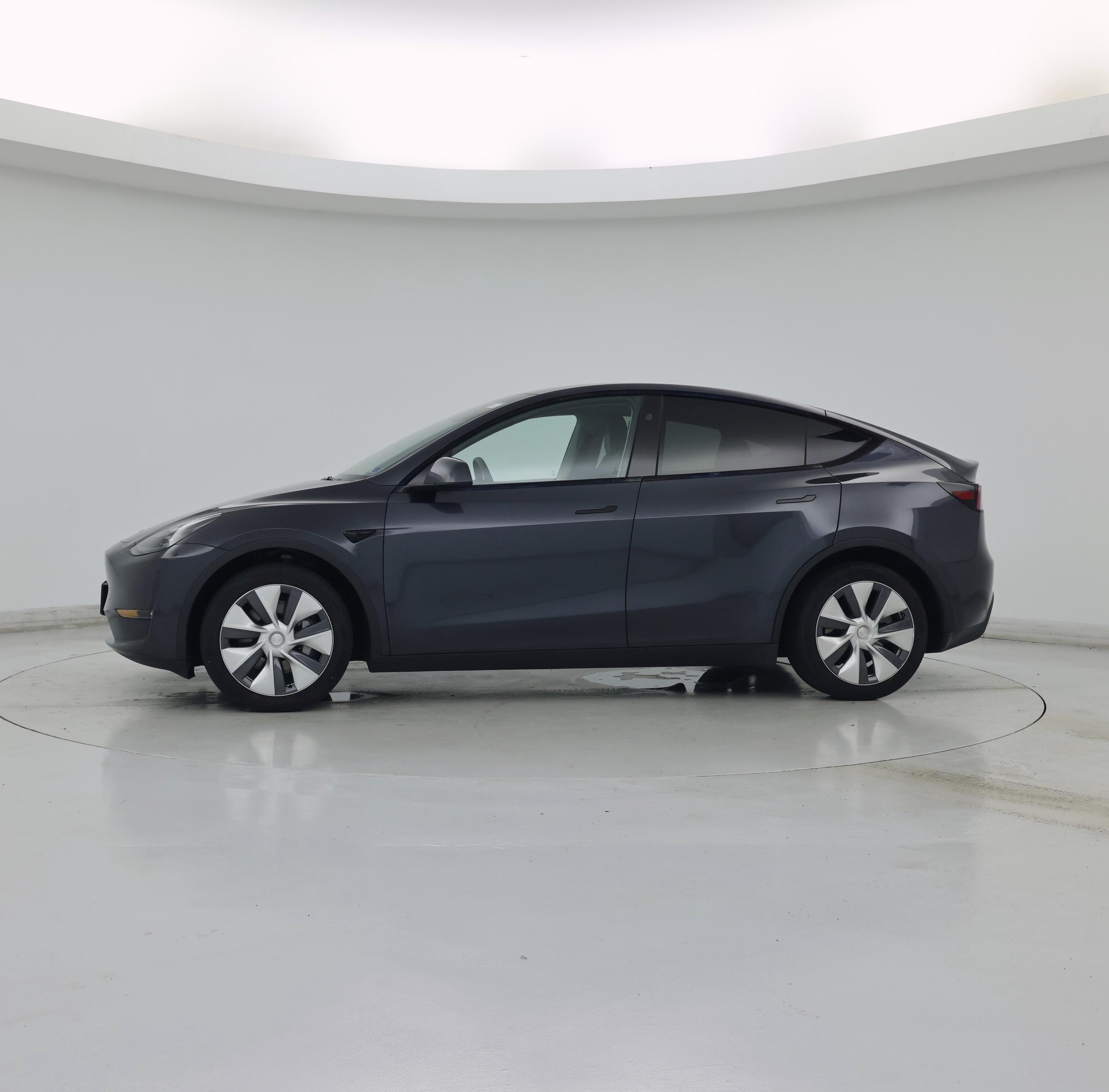 Thumbnail: 2024 Tesla Model Y - 3