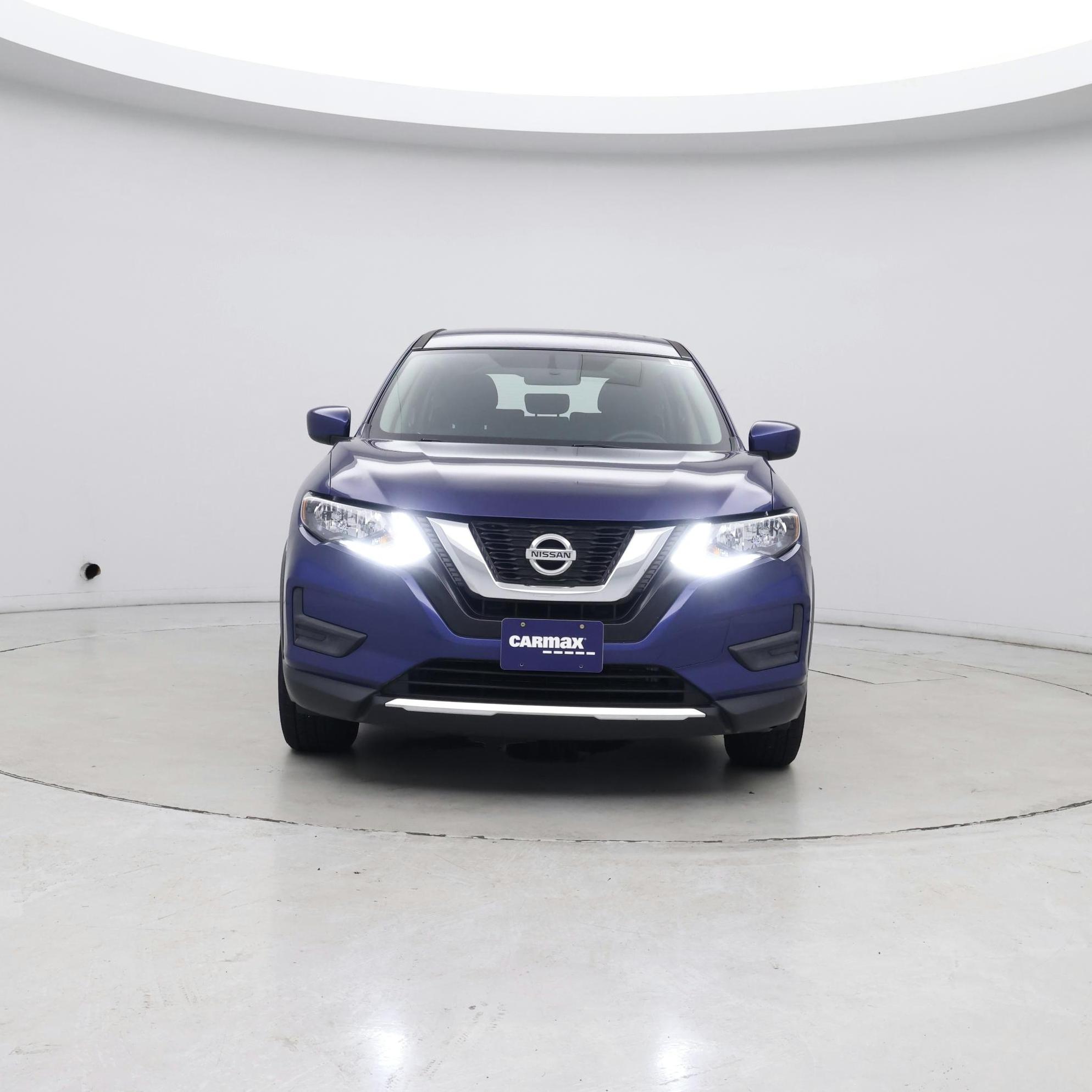 Thumbnail: 2017 Nissan Rogue - 5