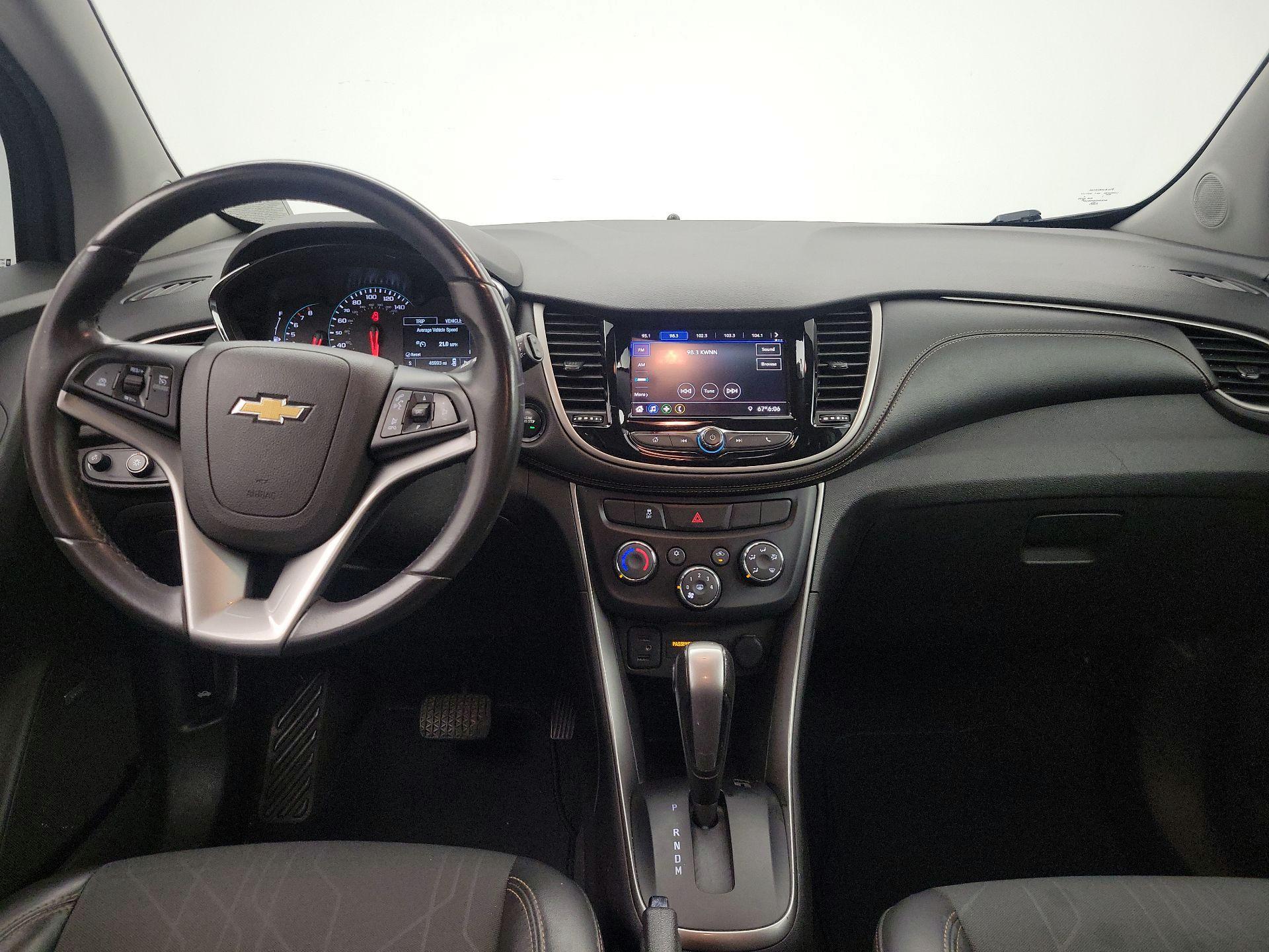 Thumbnail: 2020 Chevrolet Trax - 9