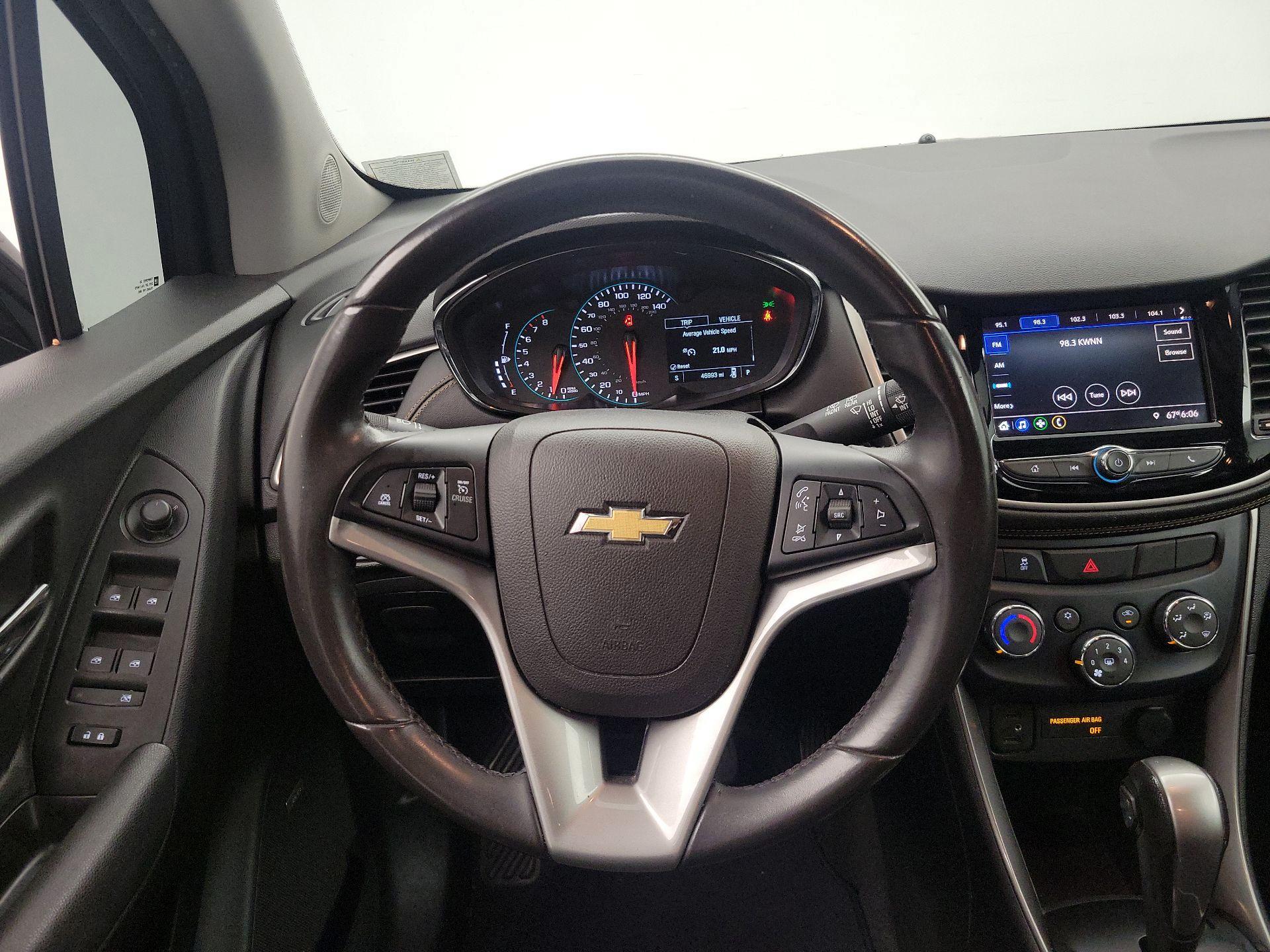 Thumbnail: 2020 Chevrolet Trax - 10