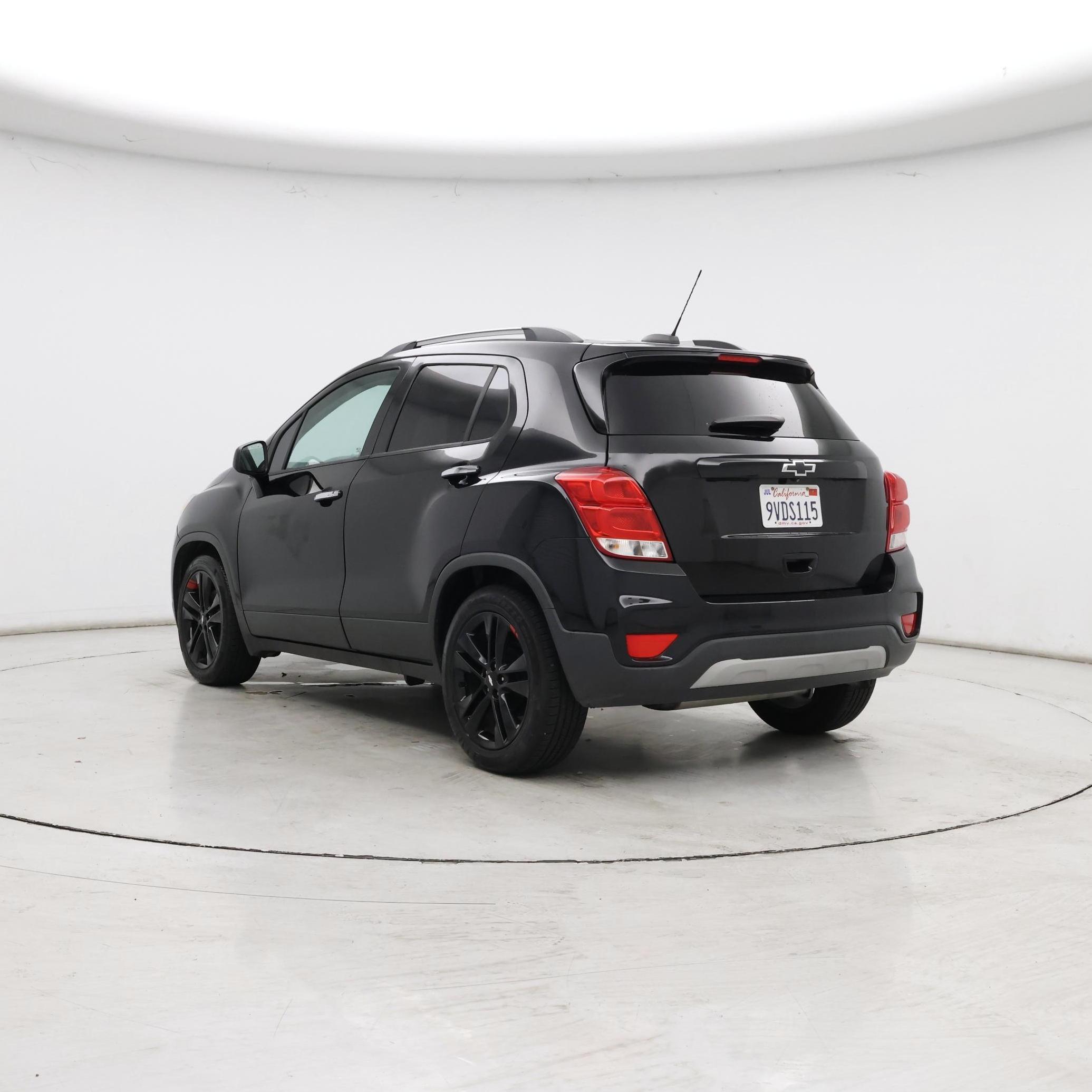 Thumbnail: 2020 Chevrolet Trax - 2