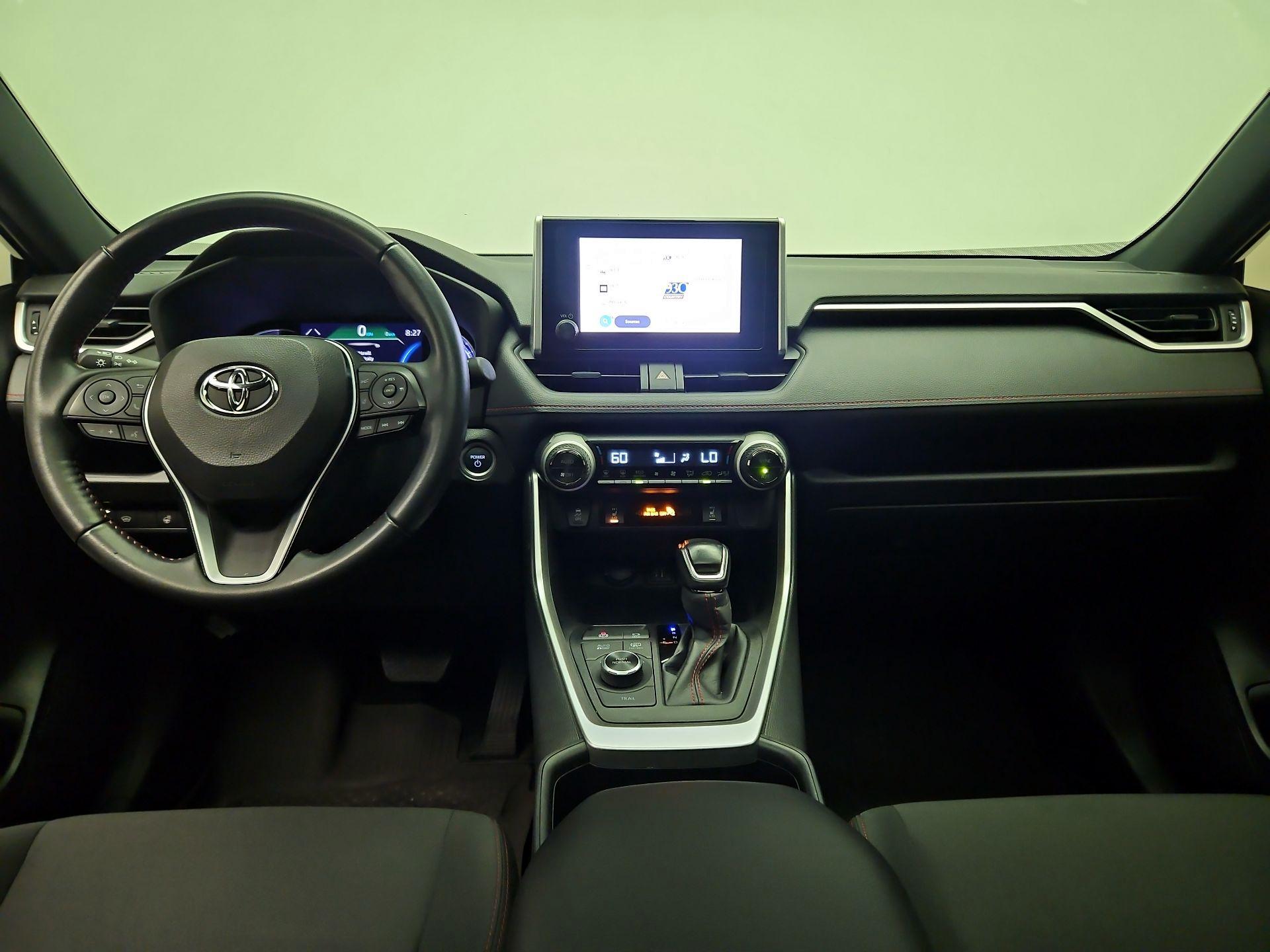Thumbnail: 2023 Toyota RAV4 - 9