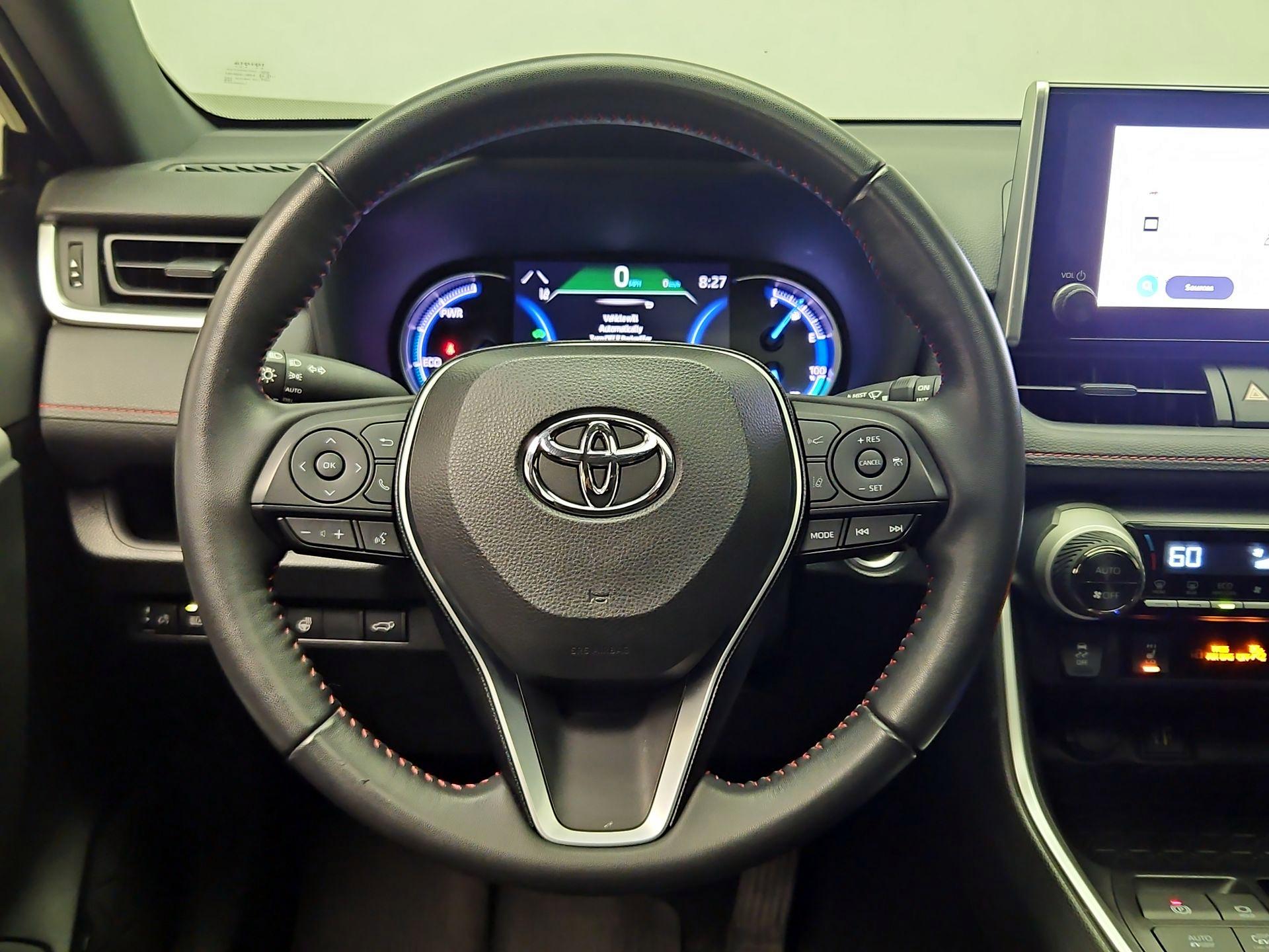 Thumbnail: 2023 Toyota RAV4 - 10