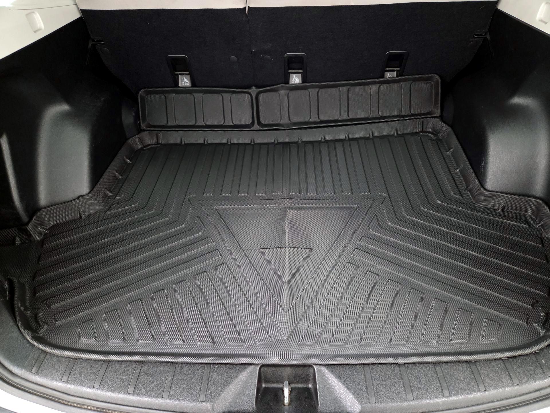 Thumbnail: 2017 Subaru Forester - 19