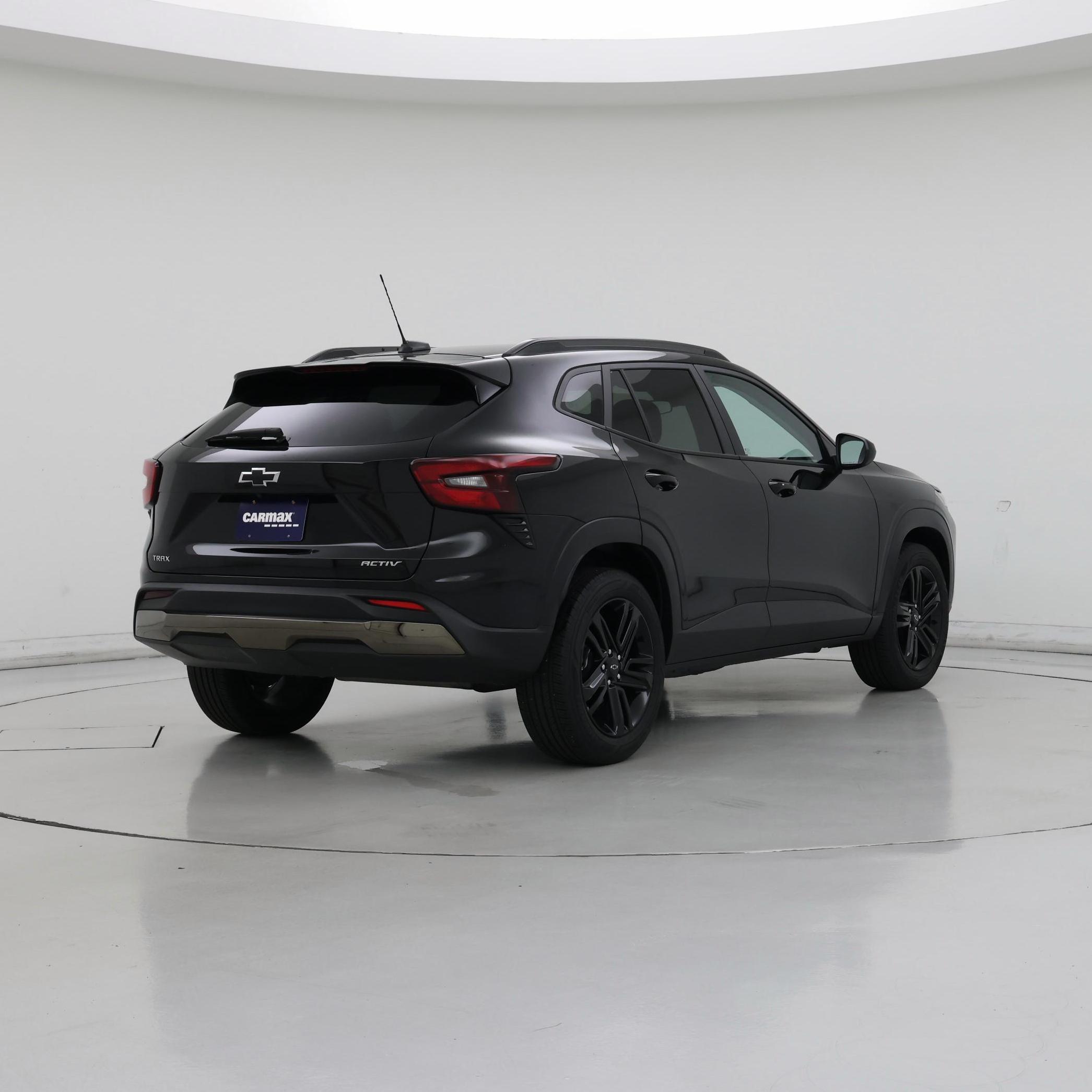 Thumbnail: 2025 Chevrolet Trax - 8