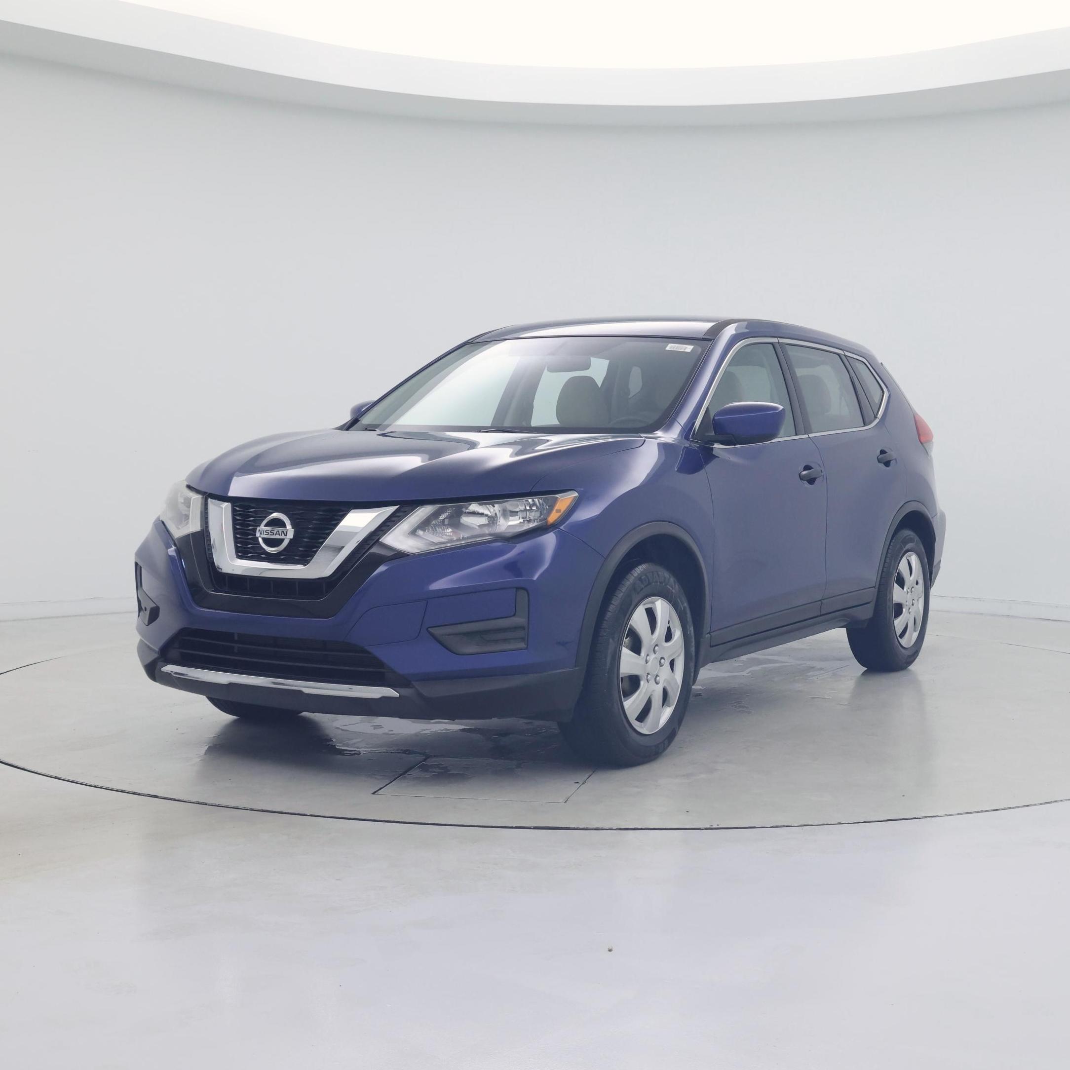 Thumbnail: 2017 Nissan Rogue - 4