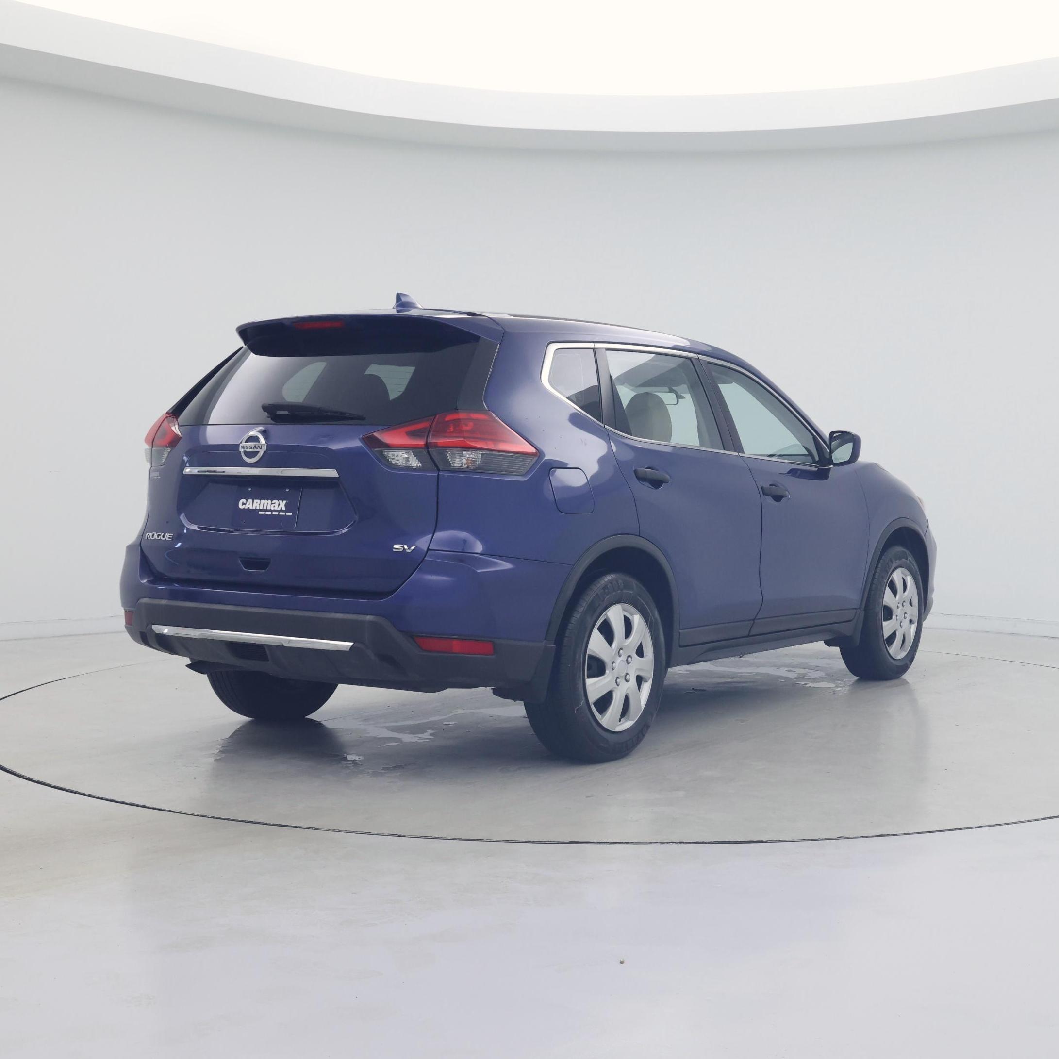 Thumbnail: 2017 Nissan Rogue - 8