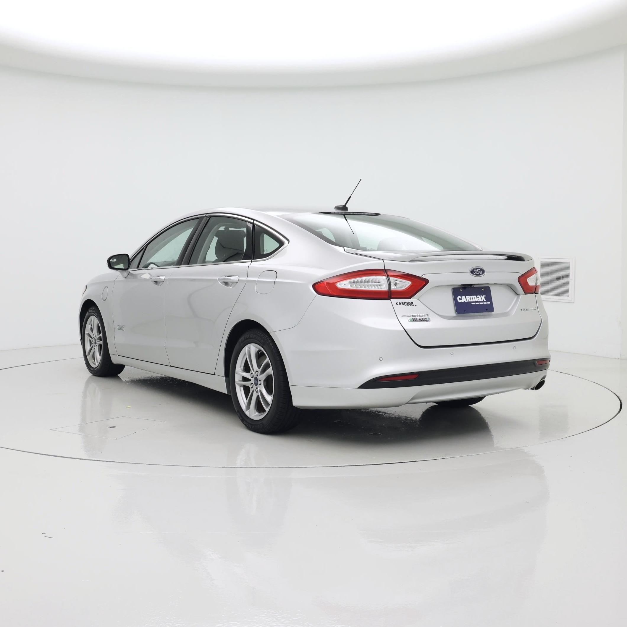 Thumbnail: 2015 Ford Fusion - 2