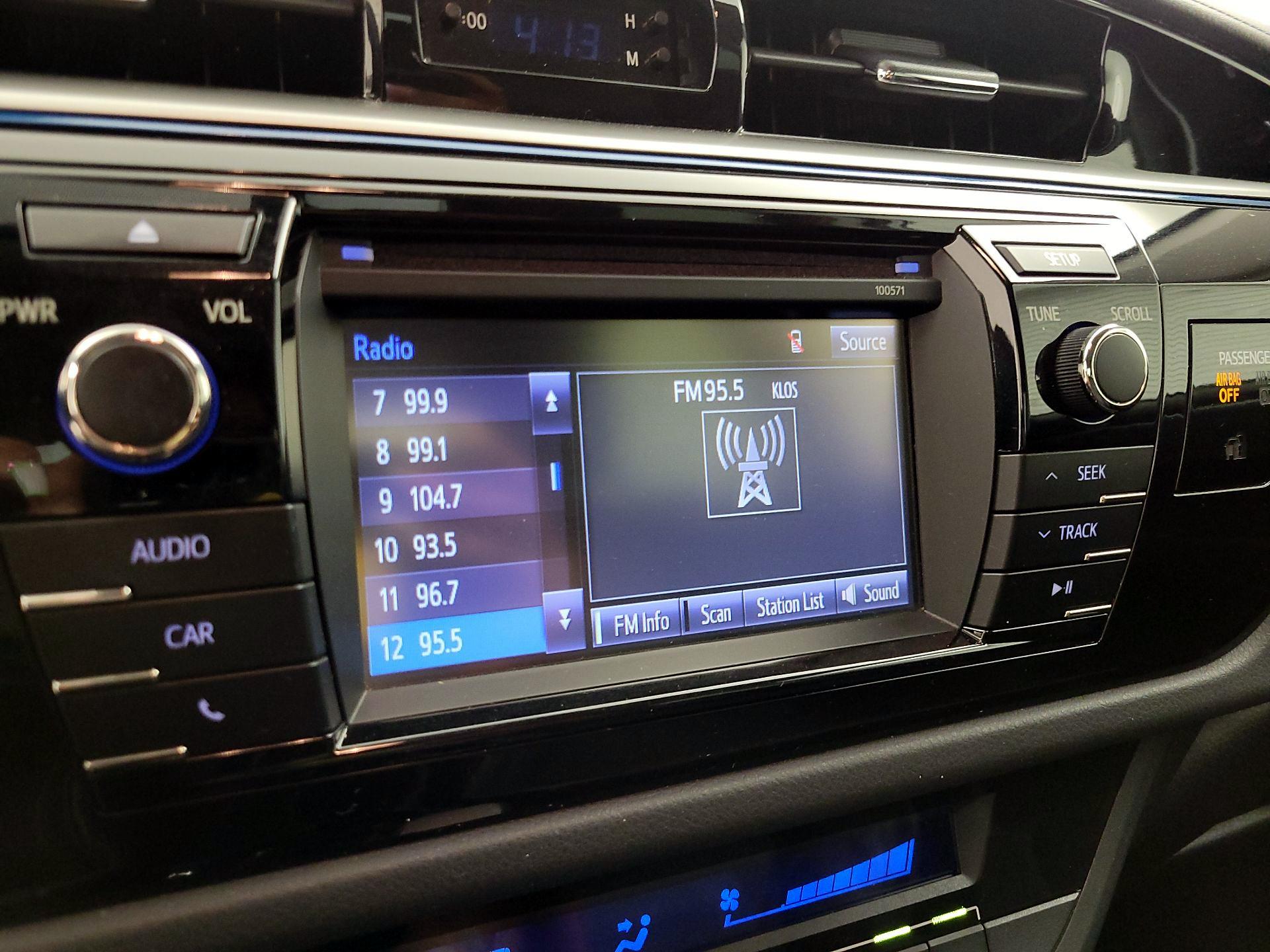 Thumbnail: 2016 Toyota Corolla - 15
