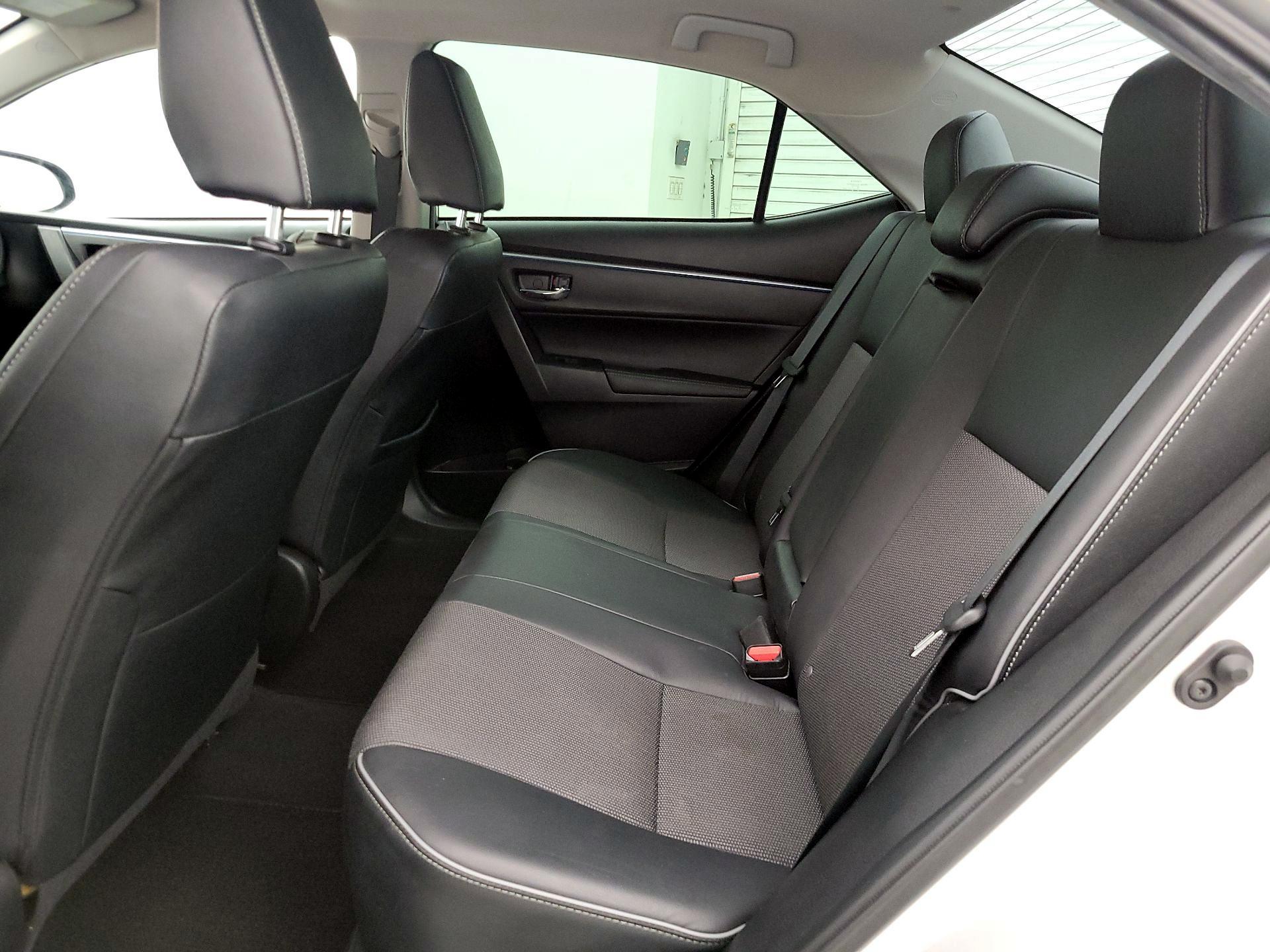 Thumbnail: 2016 Toyota Corolla - 19