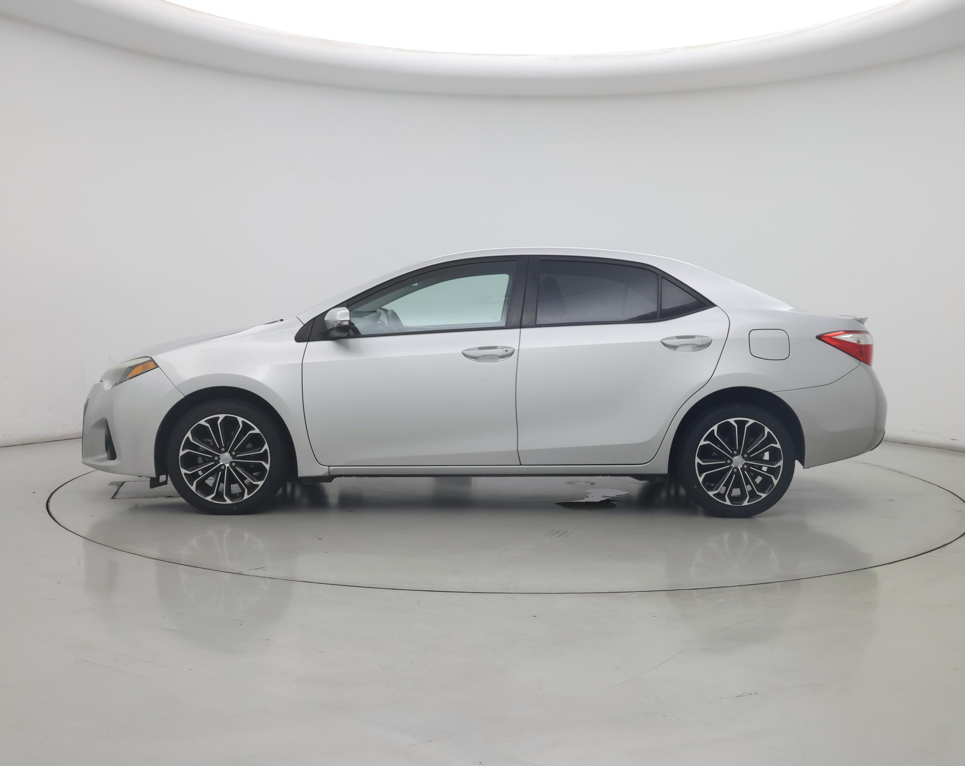 Thumbnail: 2016 Toyota Corolla - 3
