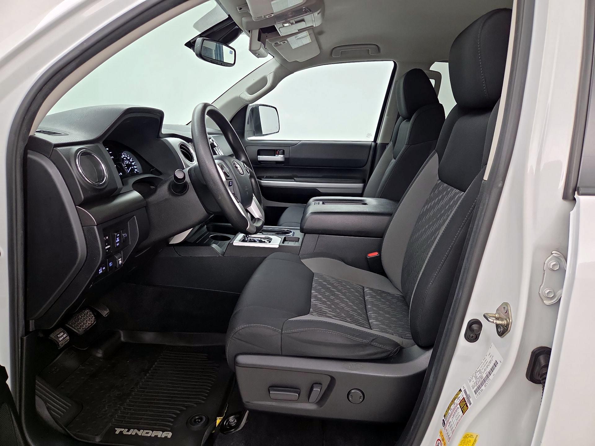 Thumbnail: 2020 Toyota Tundra - 11