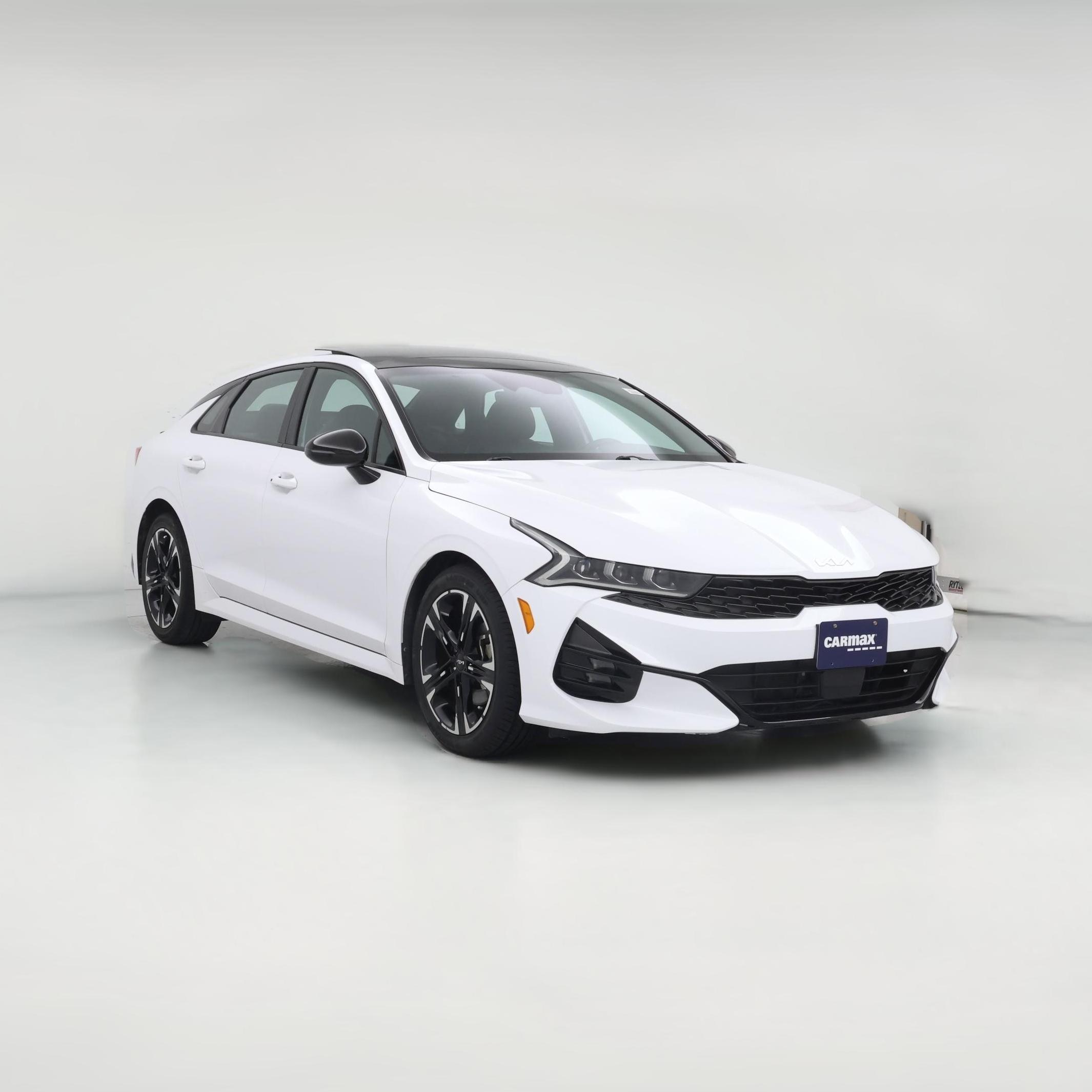 Thumbnail: 2022 Kia K5 - 1