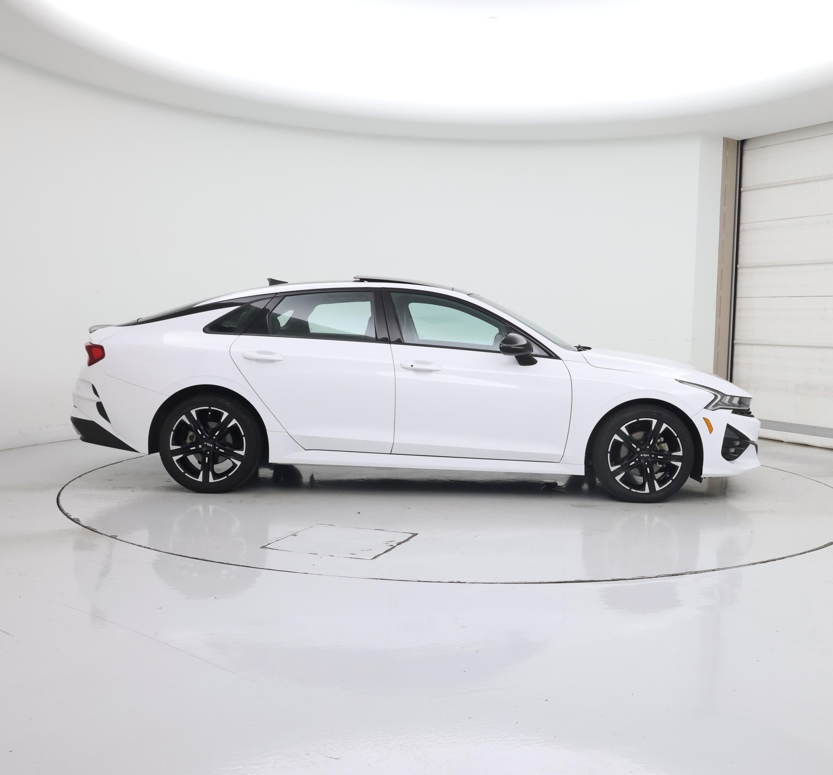 Thumbnail: 2022 Kia K5 - 7
