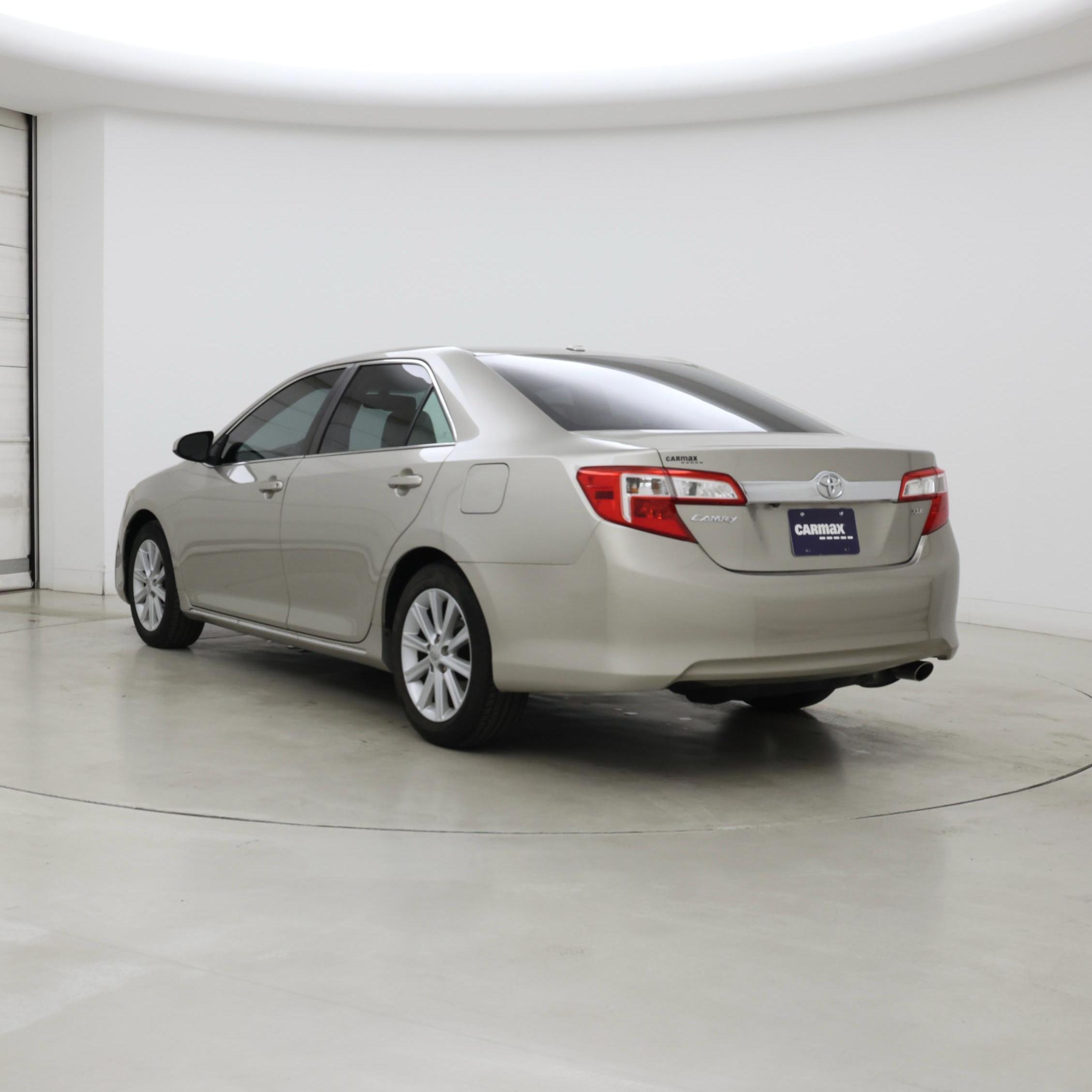 Thumbnail: 2014 Toyota Camry - 2