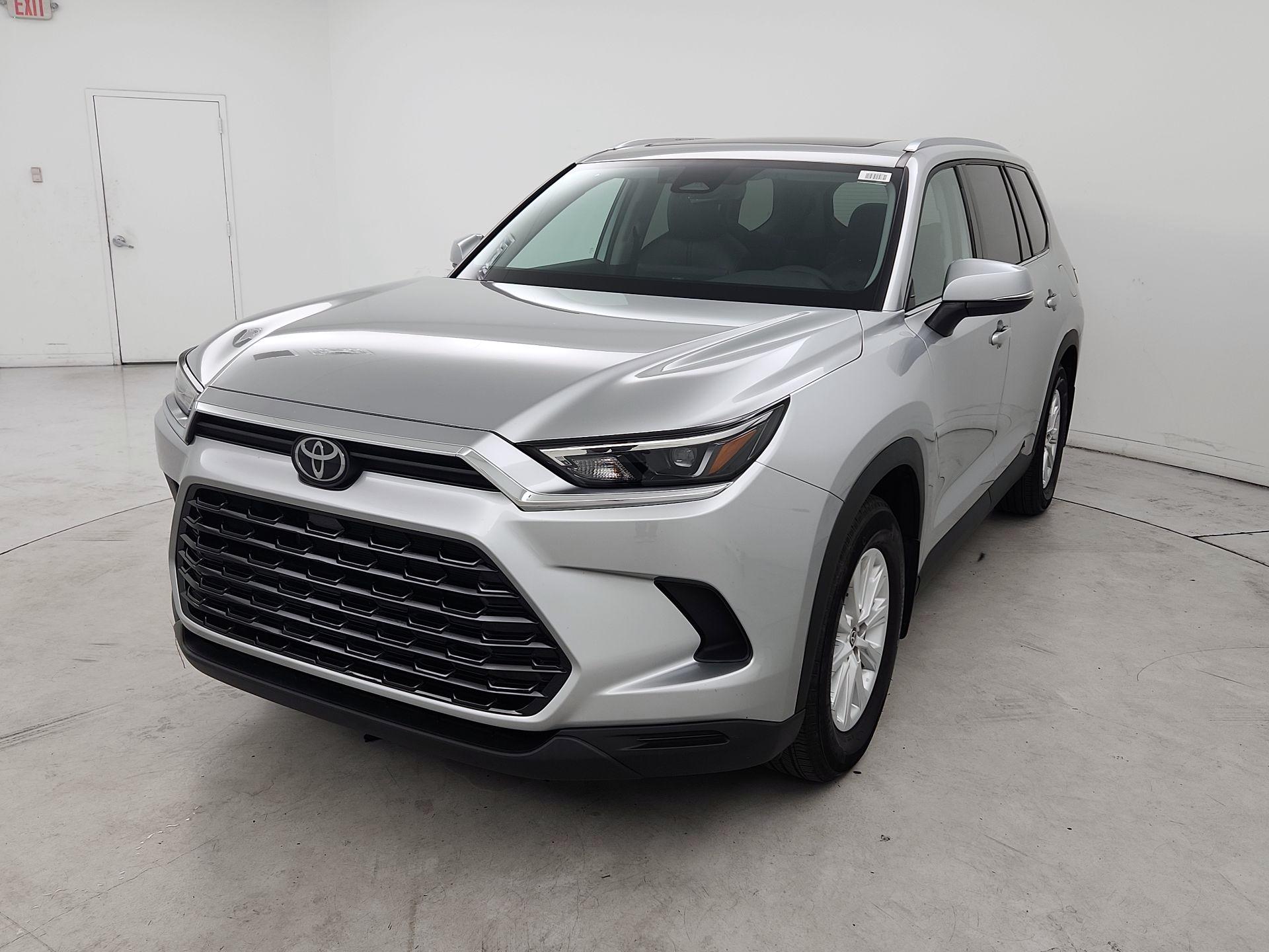 Thumbnail: 2024 Toyota Grand Highlander - 3