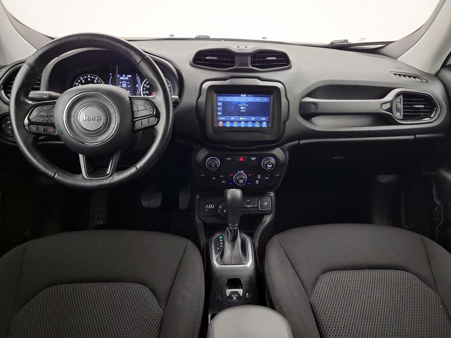 Thumbnail: 2020 Jeep Renegade - 9